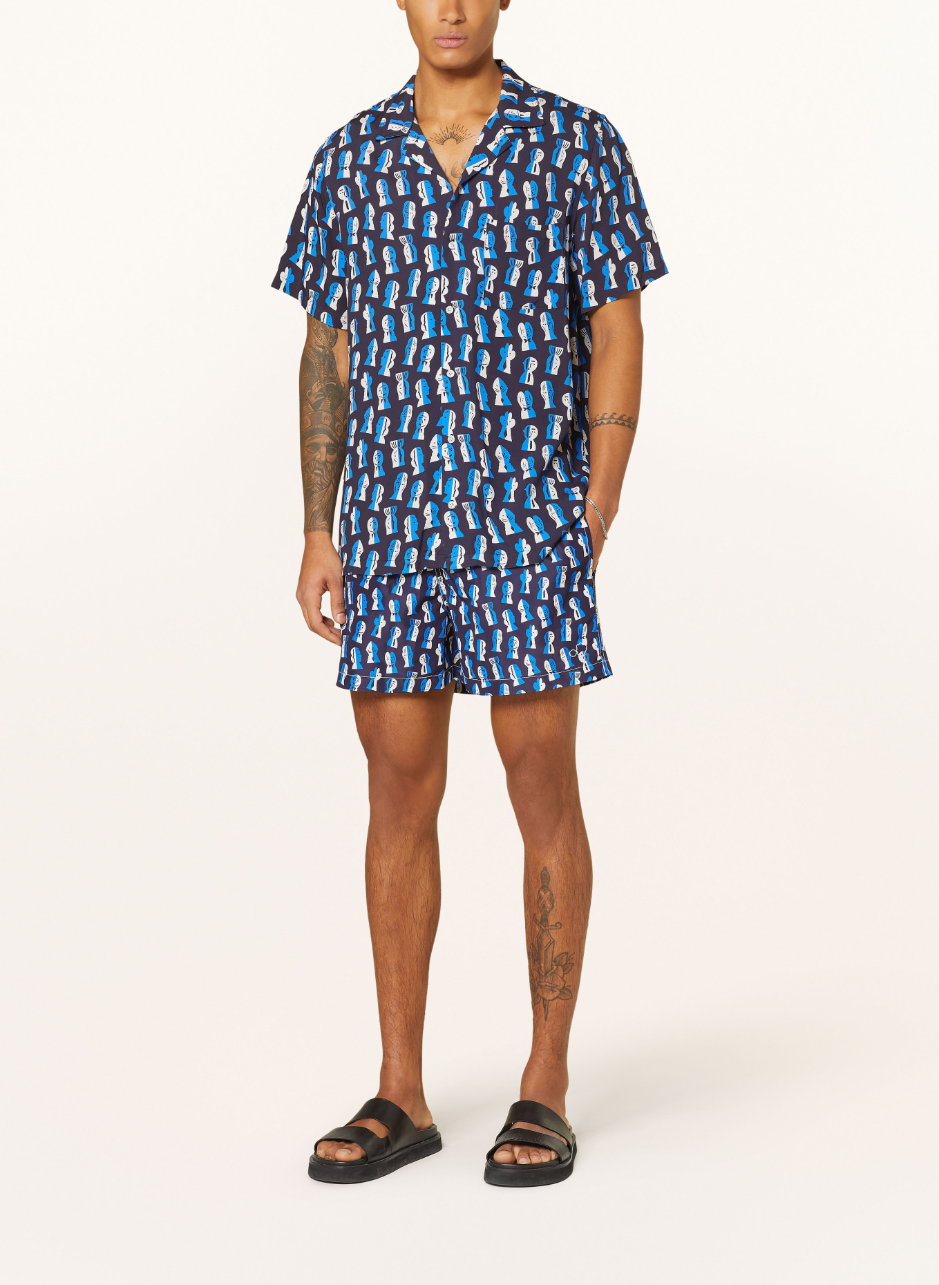 arrels BARCELONA Koszula z klapami PAPIER DECOUPE X SEVERIN MILLET comfort fit, Kolor: GRANATOWY/ NIEBIESKI/ BIAŁY (Obrazek 2)