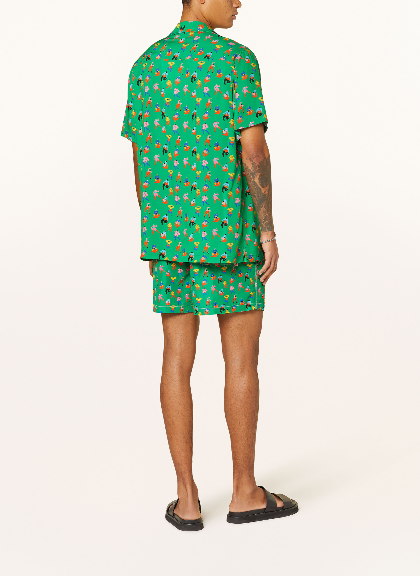 arrels BARCELONA Koszula z klapami GREEN FUN GIRLS × EGLE ZVIRBLYTE comfort fit, Kolor: ZIELONY (Obrazek 3)
