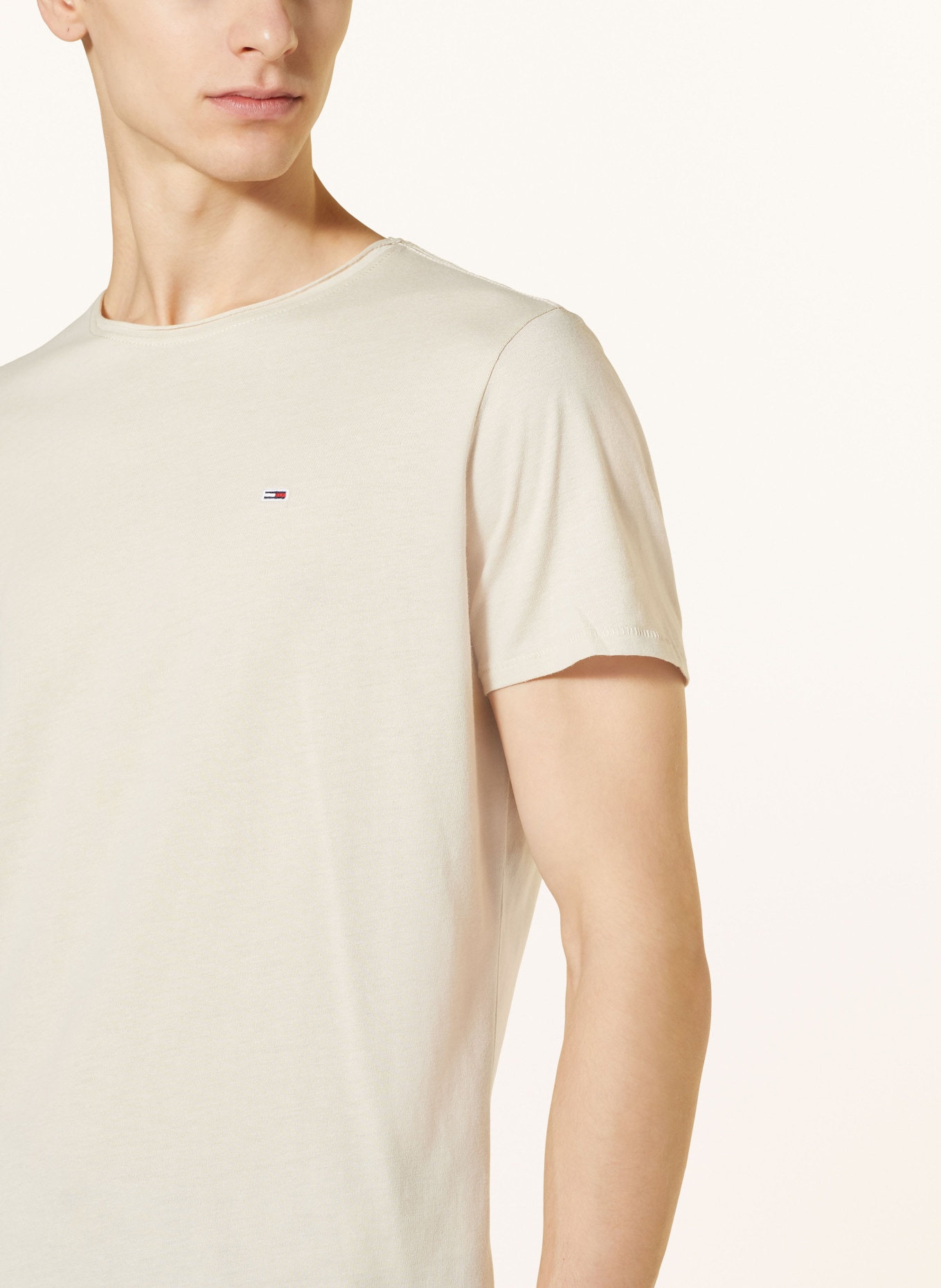 TOMMY JEANS T-Shirt: BEIGE