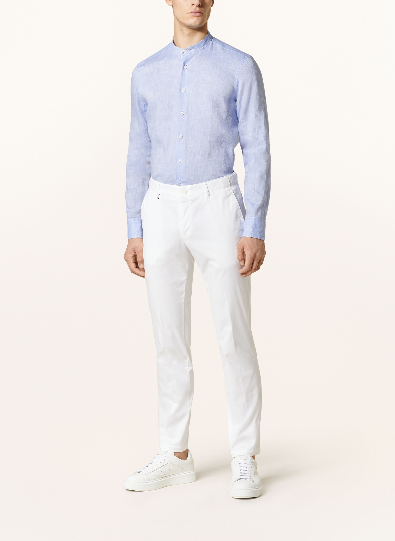 OLYMP SIGNATURE Leinenhemd Tailored Fit mit Stehkragen, Farbe: HELLBLAU (Bild 2)
