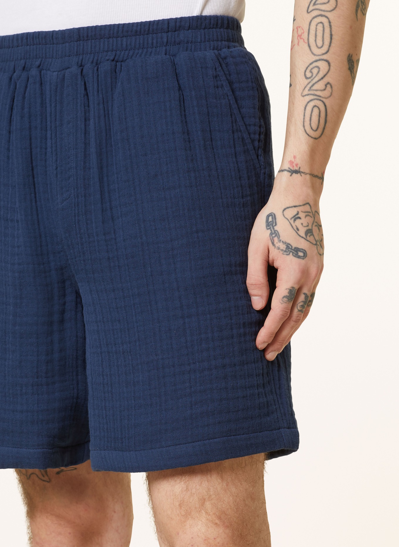DAILY PAPER Muslin shorts ENZI, Color: DARK BLUE (Image 5)