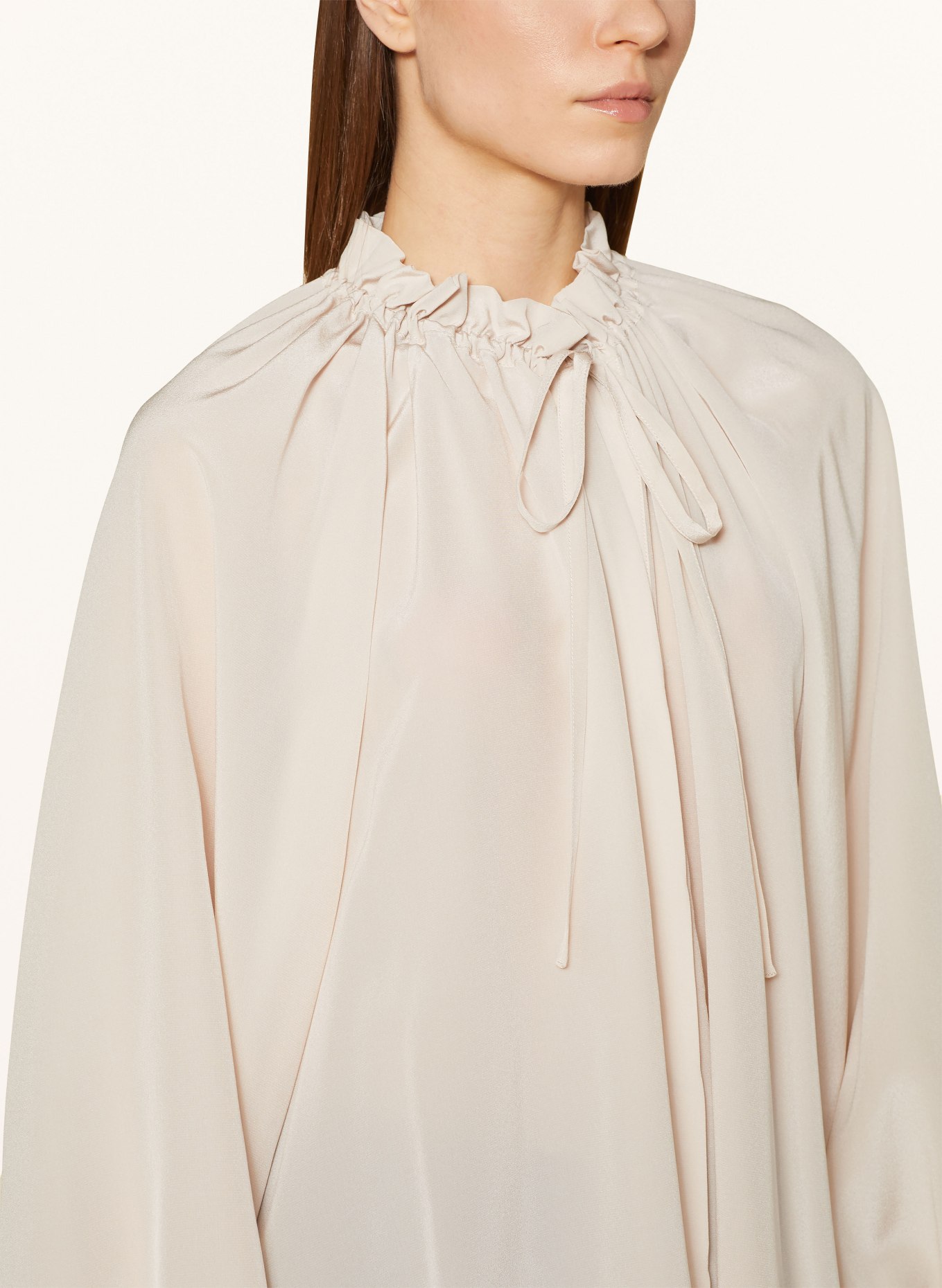 SLY 010 Bow-tie blouse GLENN in silk, Color: CREAM (Image 4)