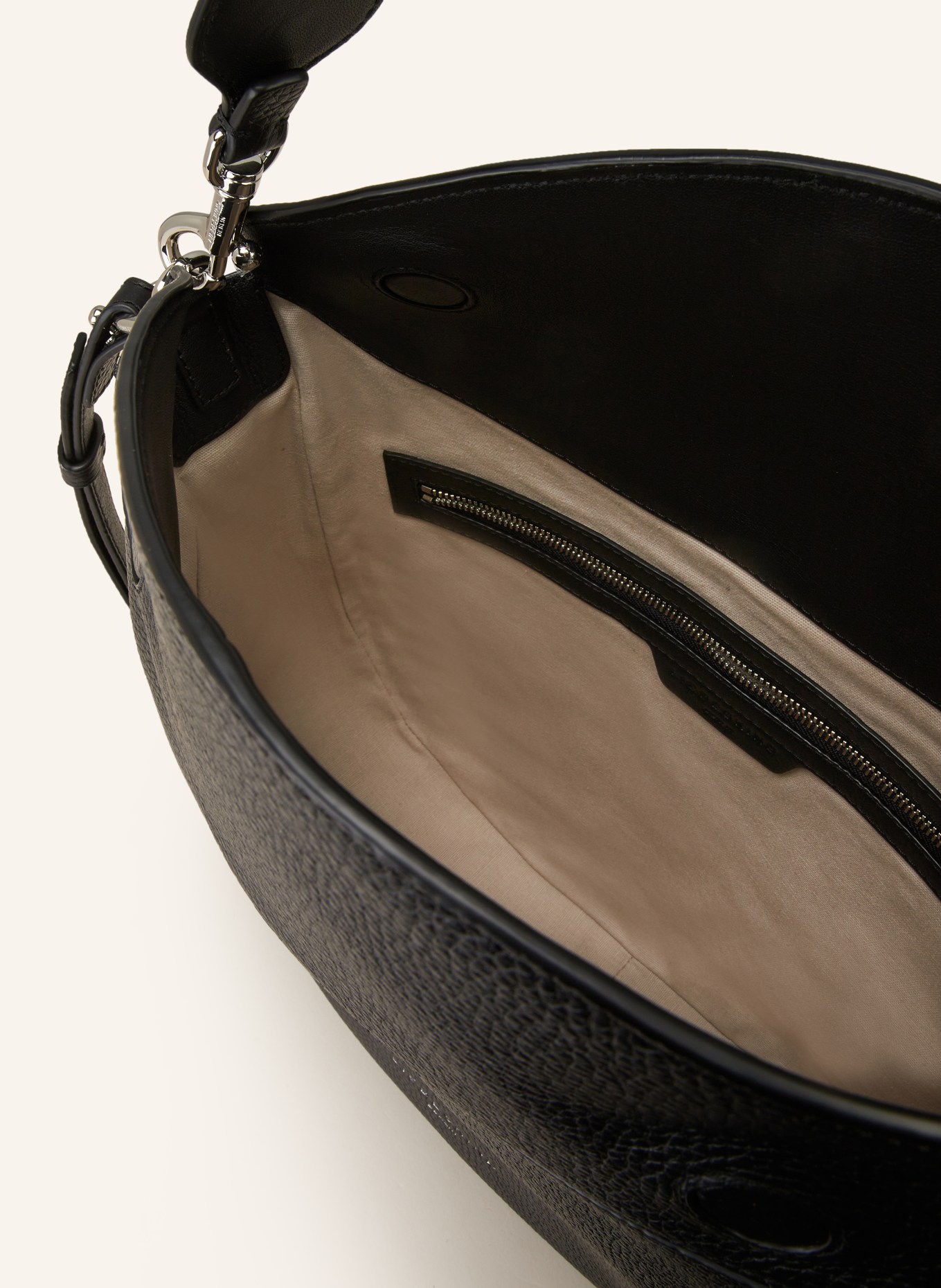 LIEBESKIND Handbag ALESSA M, Color: BLACK (Image 3)
