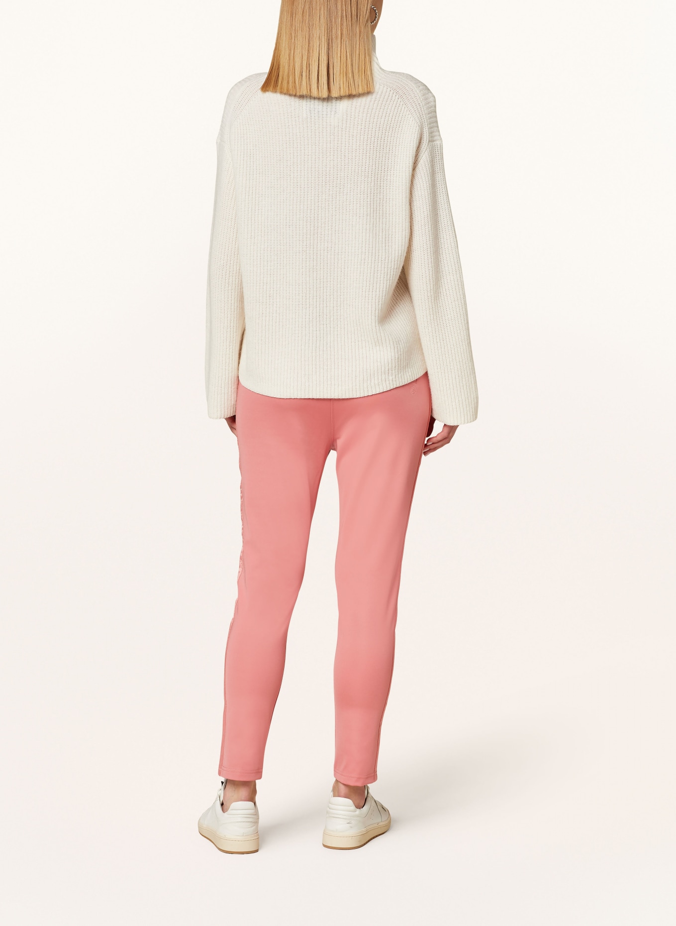 ELIAS RUMELIS Trousers ERILENA in jogger style, Color: PINK (Image 3)