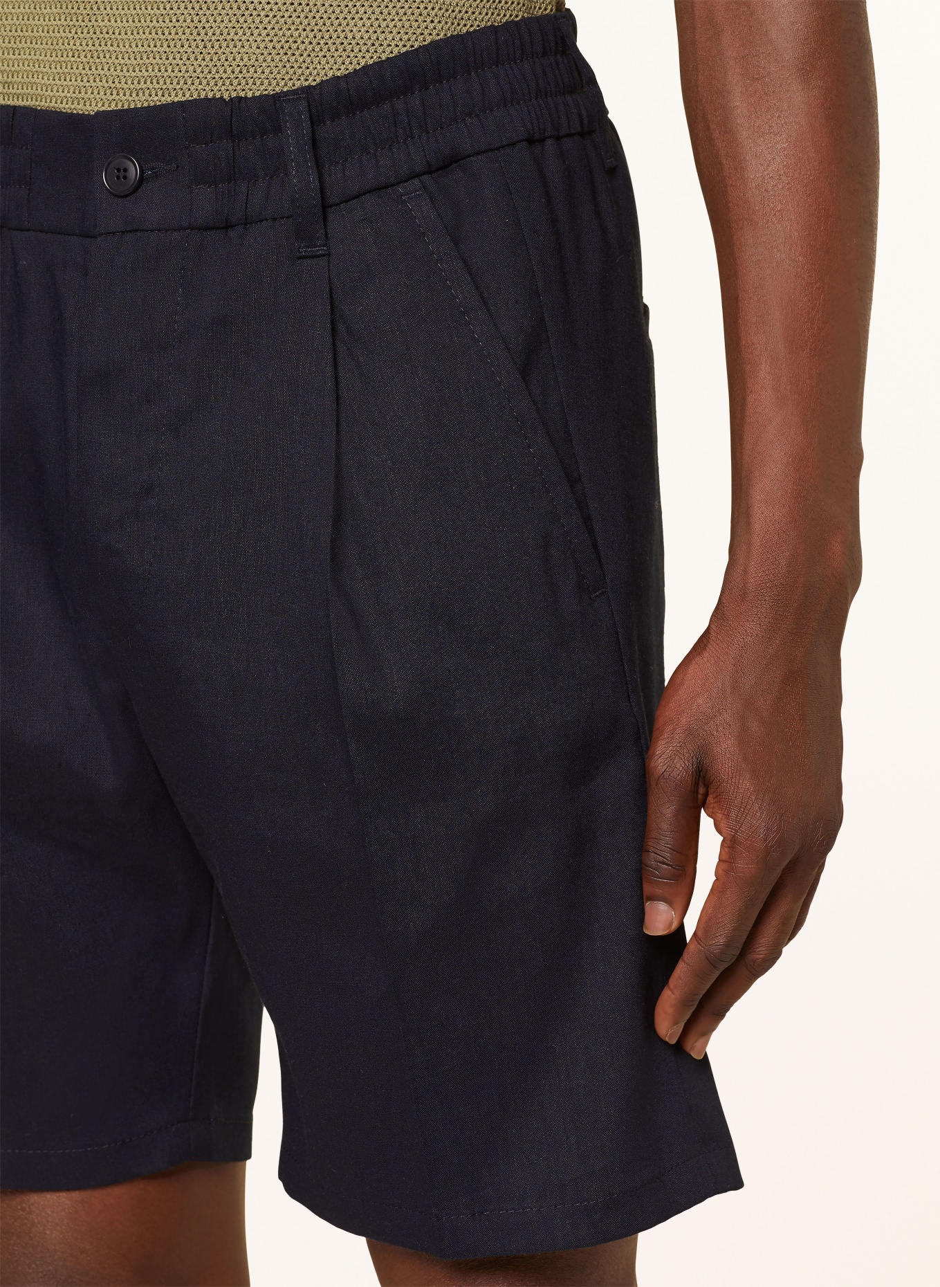 DRYKORN Shorts RHASY Regular Fit mit Leinen, Farbe: DUNKELBLAU (Bild 6)