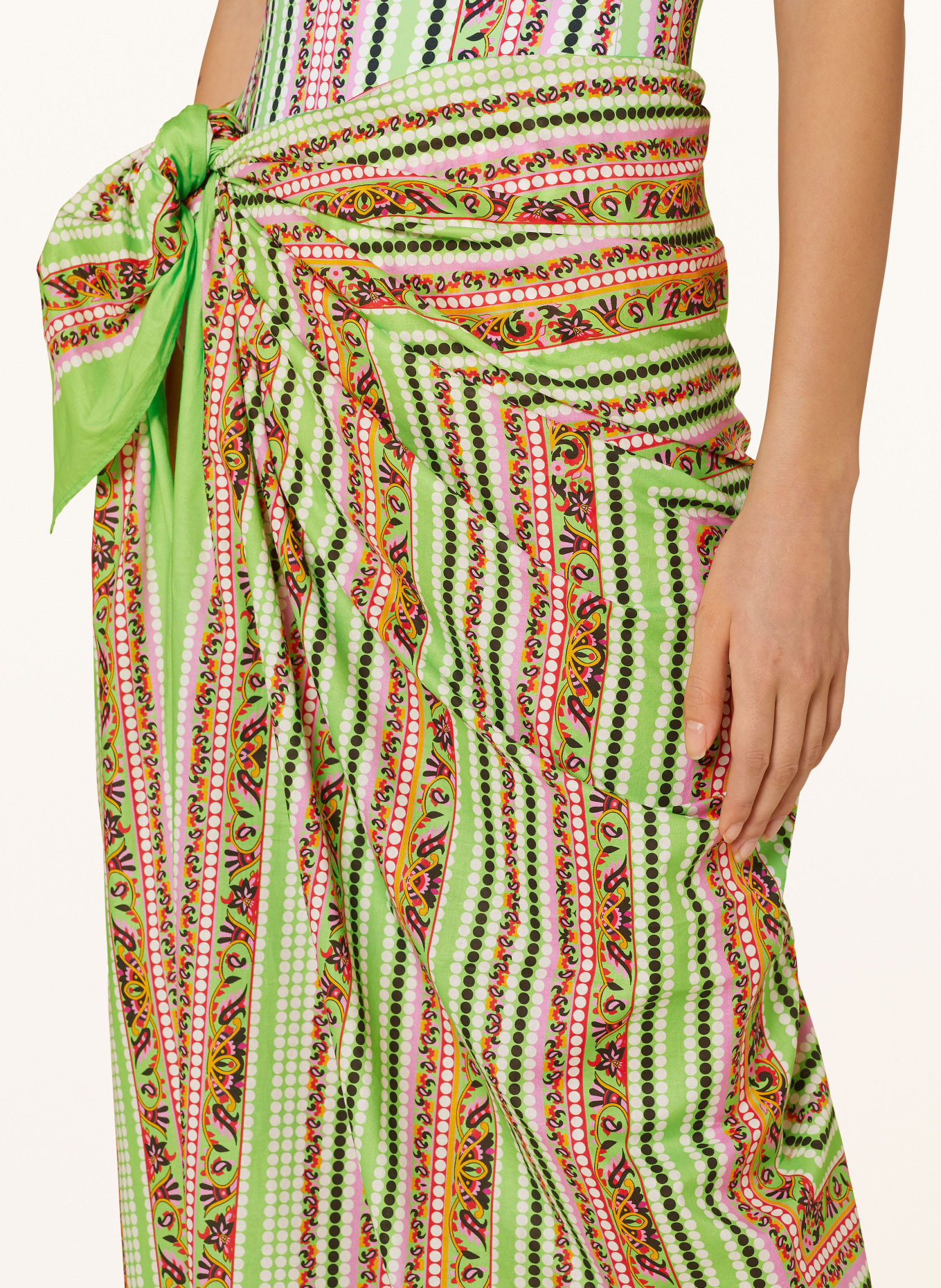 MRS & HUGS Sarong, Color: LIGHT GREEN/ WHITE/ PINK (Image 4)