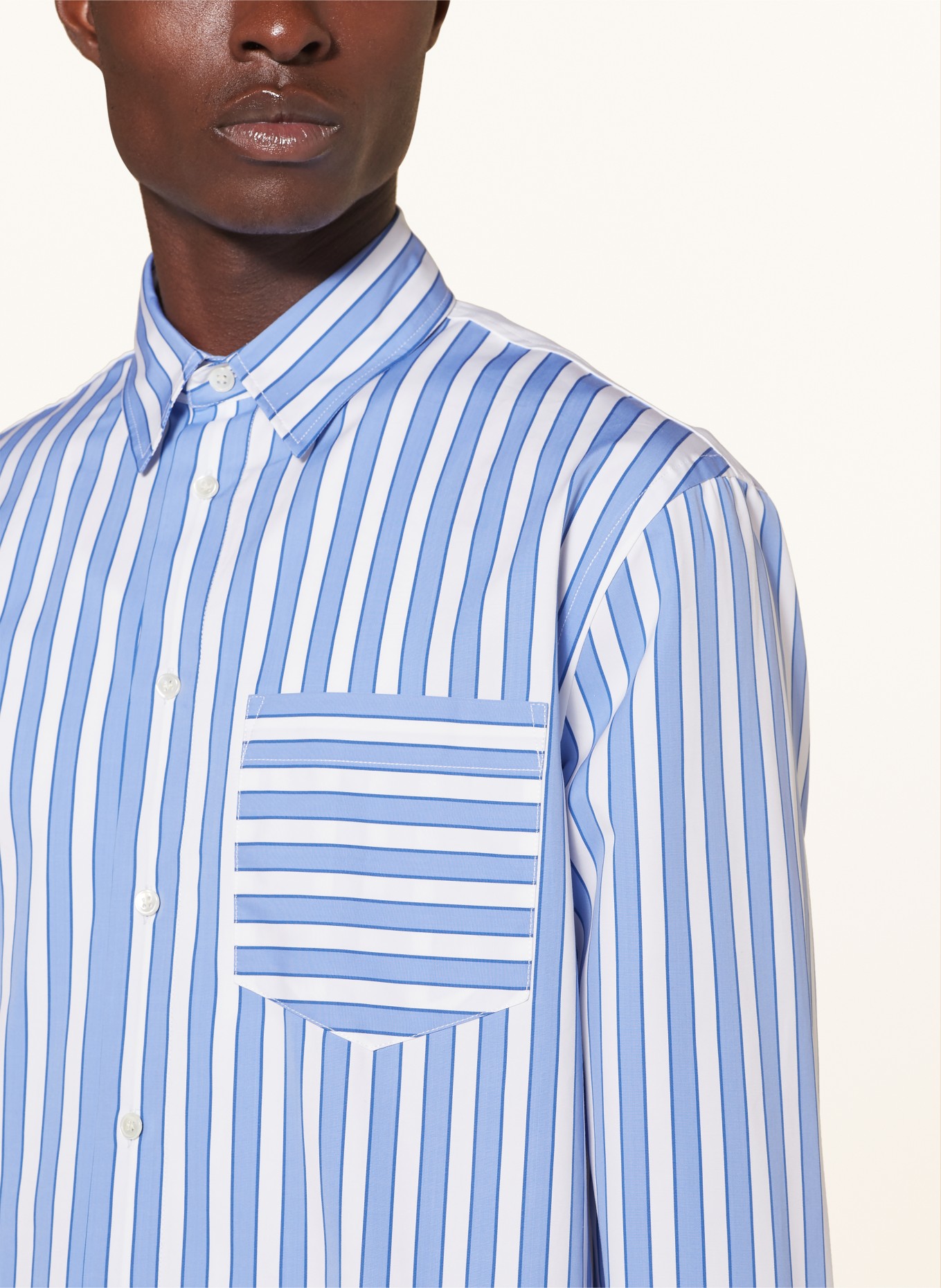 JW ANDERSON Hemd Comfort Fit, Farbe: BLAU/ WEISS (Bild 4)