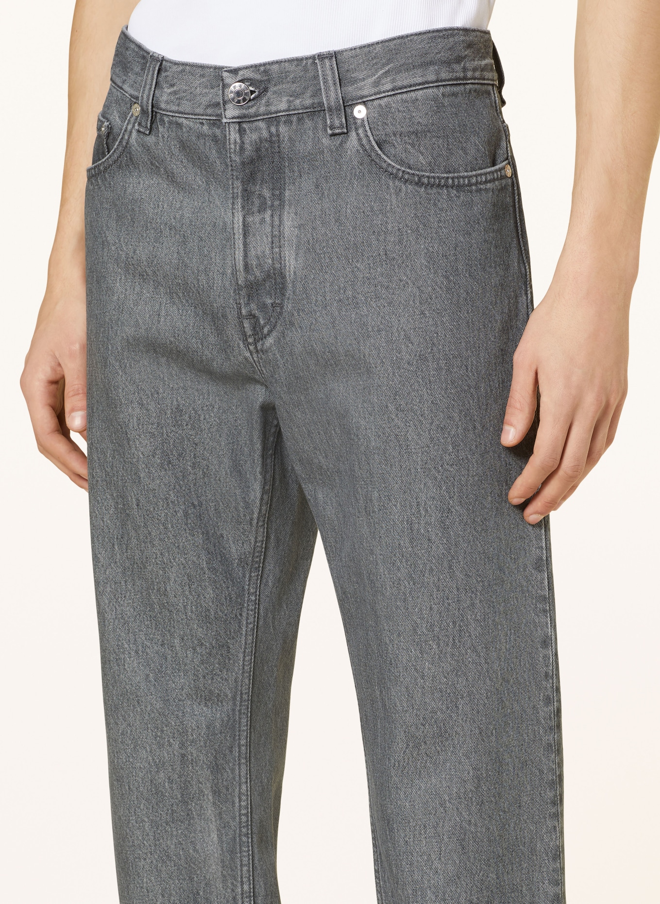 Filippa K Jeans Classic Straight Fit, Farbe: GRAU (Bild 5)