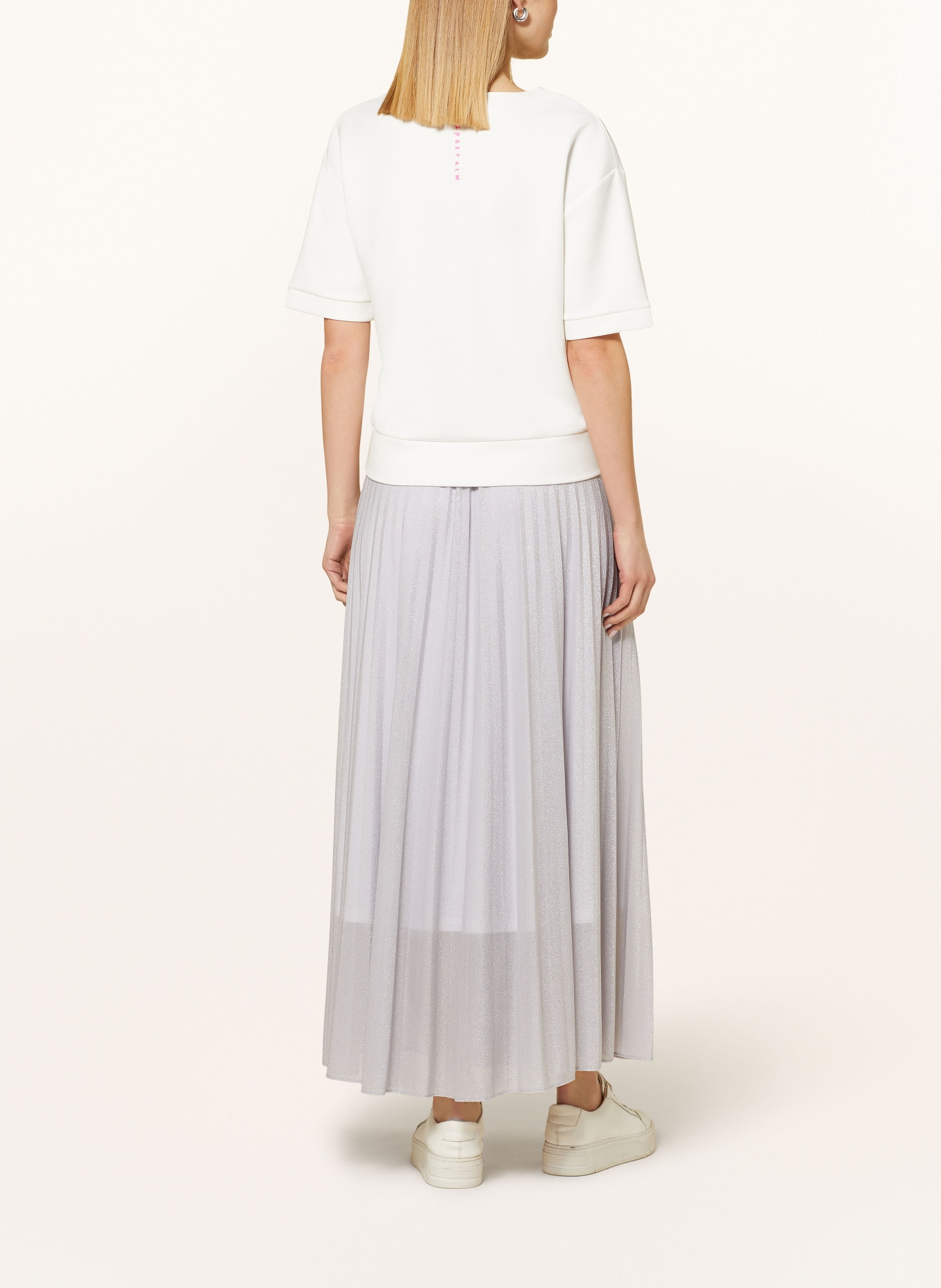 ULLI EHRLICH SPORTALM Pleated skirt with glitter thread, Color: LIGHT GRAY (Image 3)