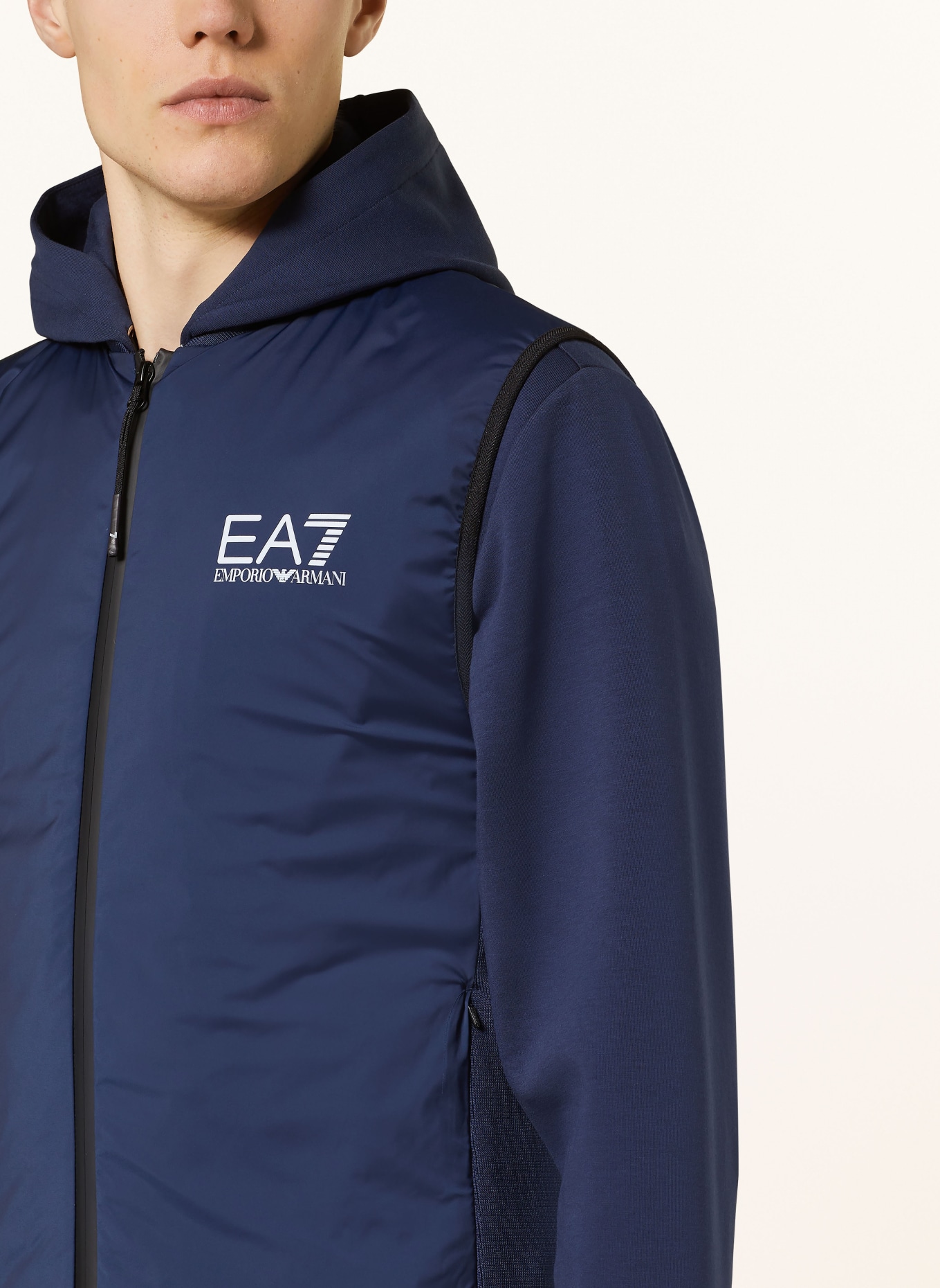 EA7 EMPORIO ARMANI Performance vest, Color: DARK BLUE (Image 4)
