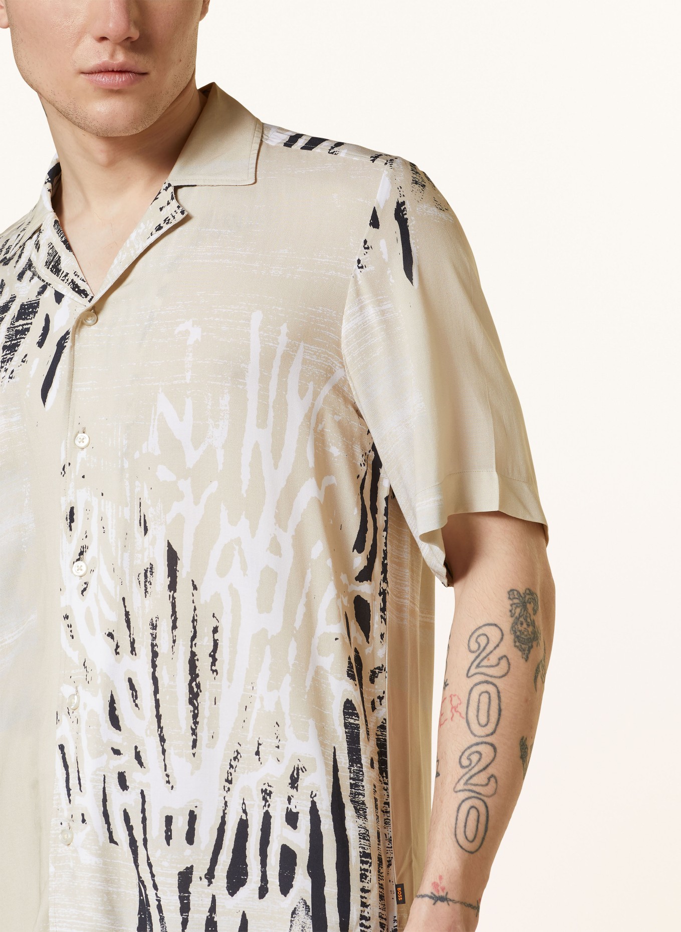BOSS Resort shirt RAYER regular fit, Color: BEIGE/ WHITE/ BLACK (Image 4)