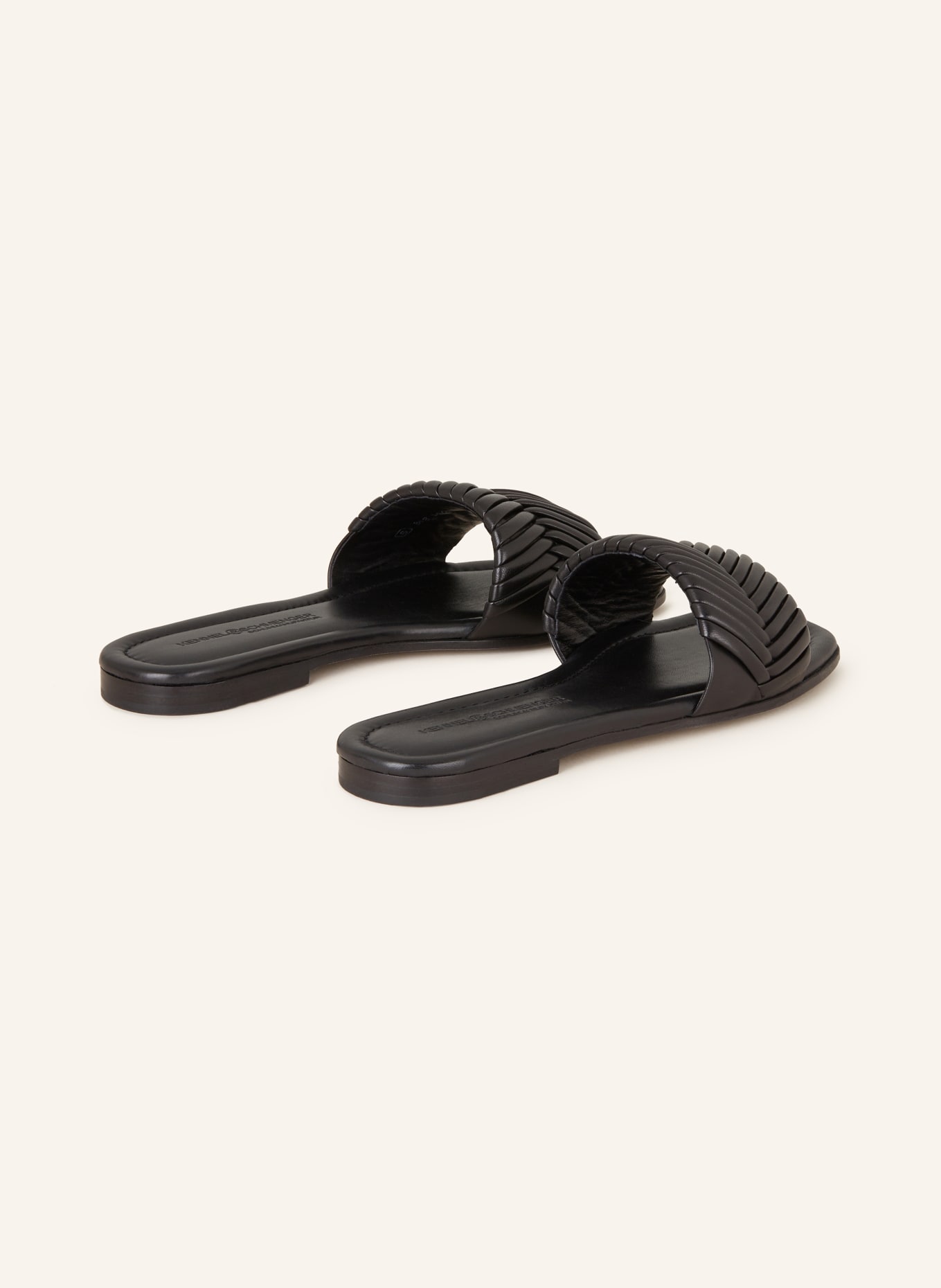KENNEL & SCHMENGER Slides HOLLY: BLACK