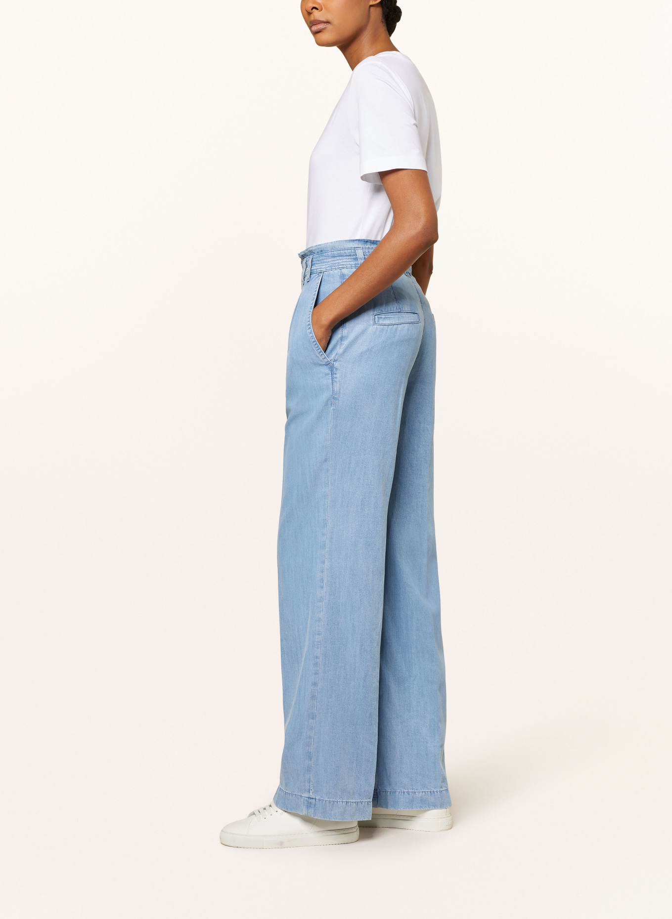 MARC CAIN Spodnie marlena WINONA w stylu jeansowym, Kolor: 350 light denim (Obrazek 4)
