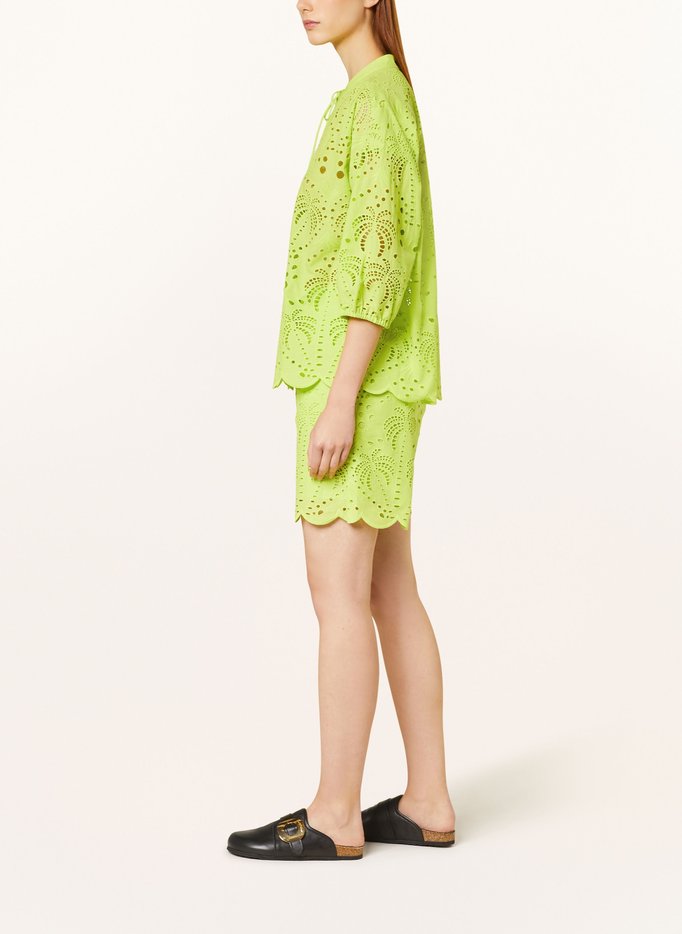 darling harbour Shorts with broderie anglaise, Color: LIMETTE (Image 4)
