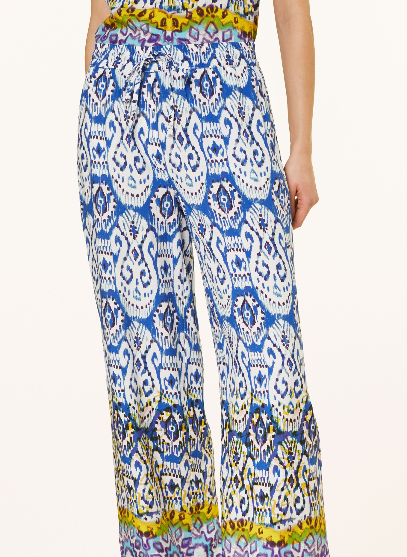 Emily VAN DEN BERGH Pants in jogger style, Color: BLUE/ WHITE/ YELLOW (Image 5)