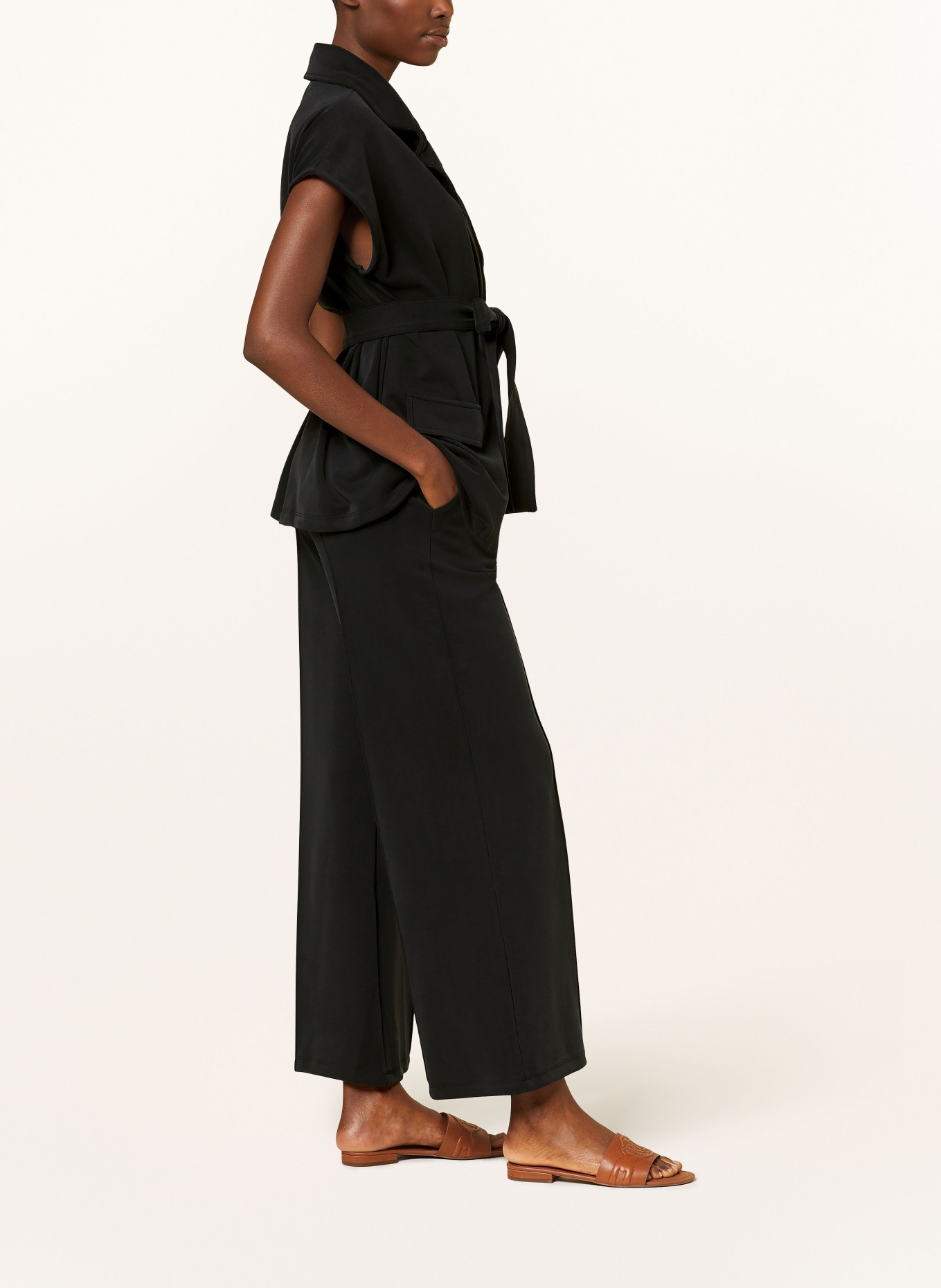 MRS & HUGS Wide leg trousers made of jersey, Color: BLACK (Image 4)