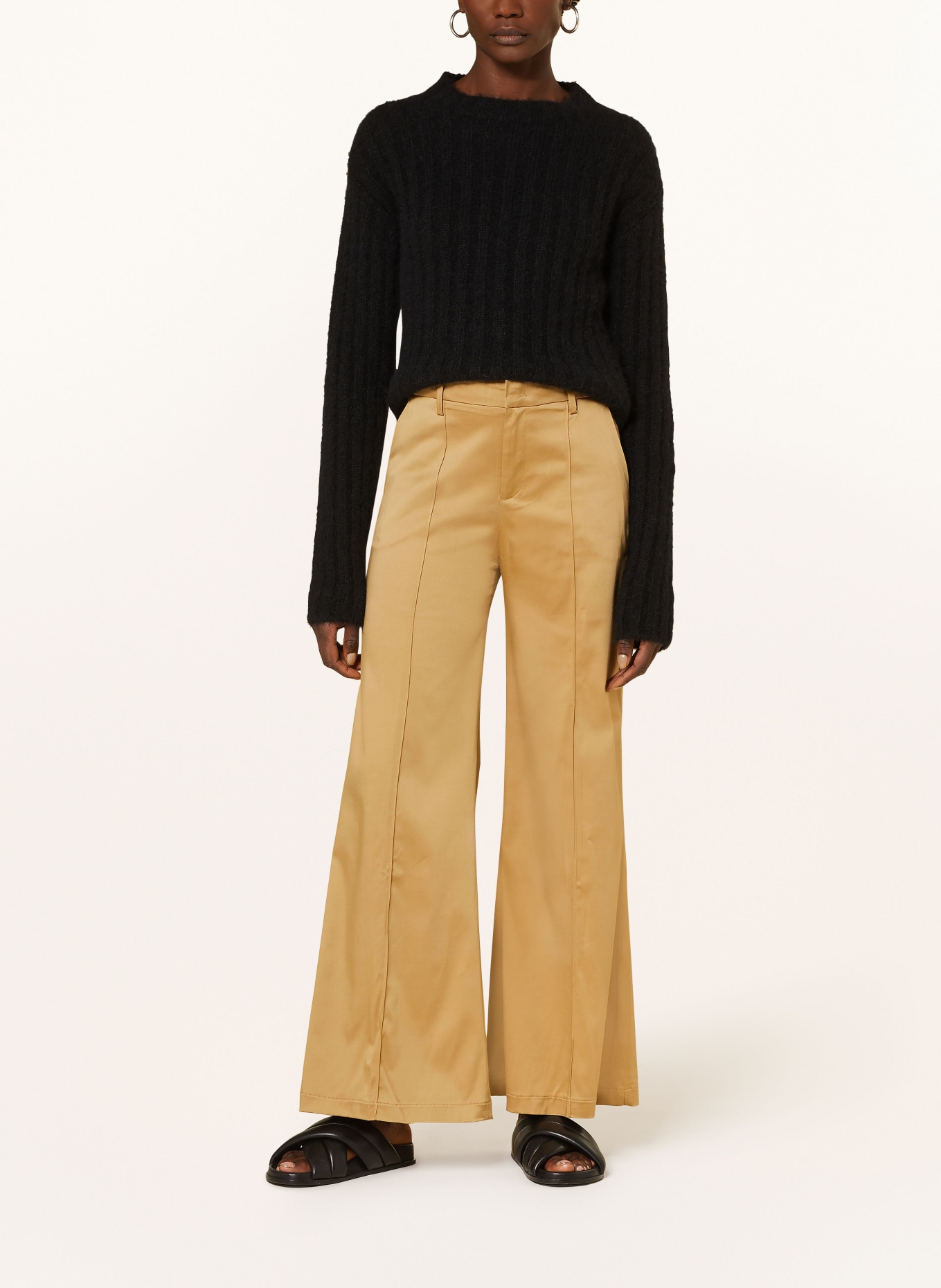 MRS & HUGS Wide leg trousers in satin, Color: GOLD (Image 2)