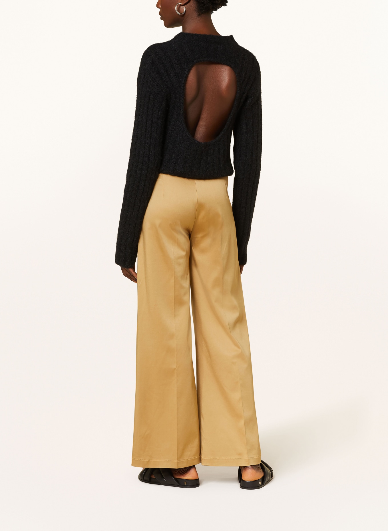 MRS & HUGS Wide leg trousers in satin, Color: GOLD (Image 3)