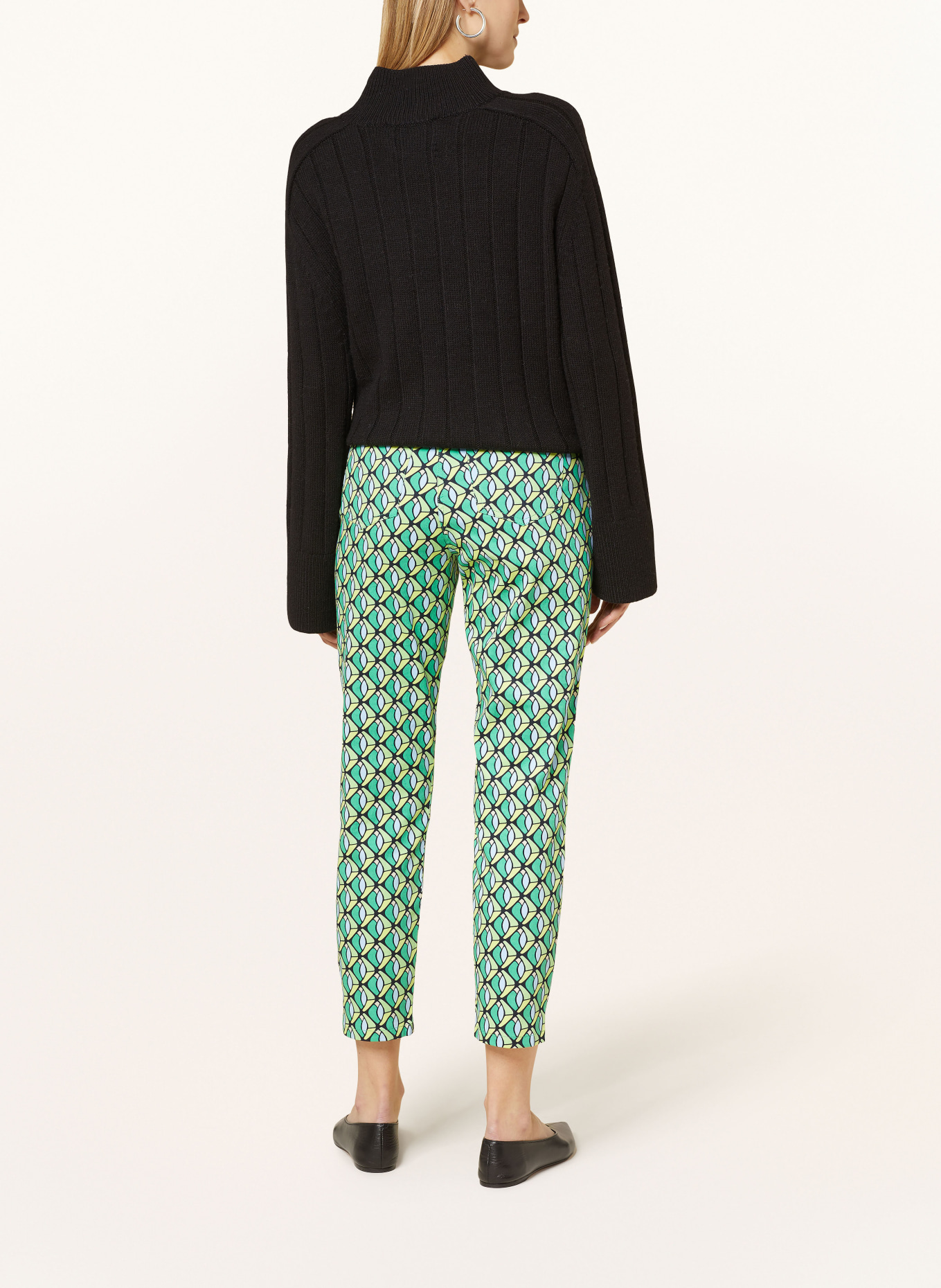 Betty Barclay 7/8 pants, Color: LIGHT GREEN/ BLACK/ GREEN (Image 3)