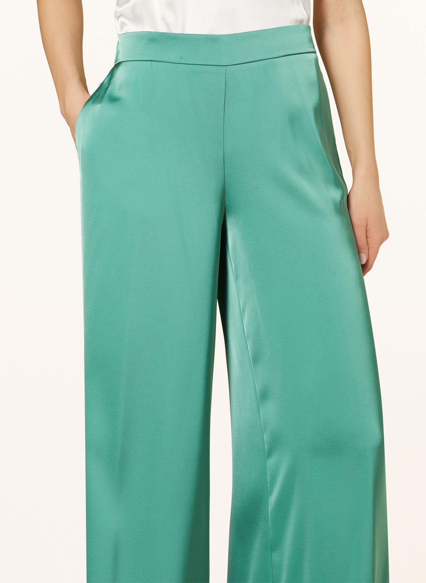 V by Vera Mont Satin trousers, Color: GREEN (Image 5)