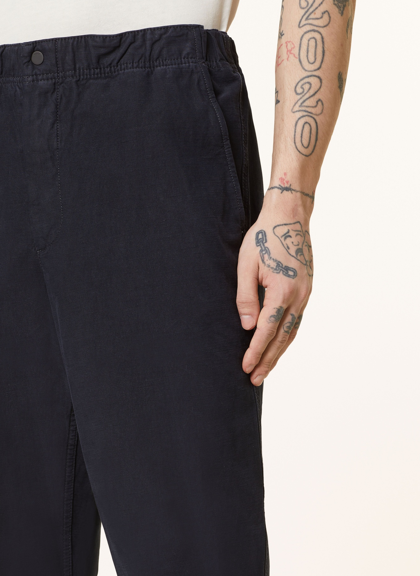 NORSE PROJECTS Chinos EZRA relaxed fit with linen, Color: DARK BLUE (Image 5)