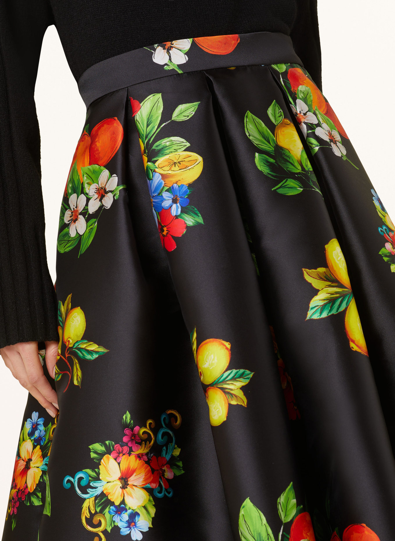 LUNATICA MILANO Pleated skirt, Color: BLACK/ YELLOW/ ORANGE (Image 4)