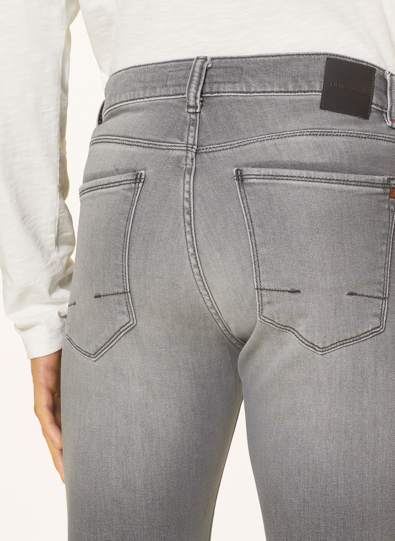 pierre cardin Jeans LYON Tapered Fit, Farbe: 9839 grey fashion fancy (Bild 5)