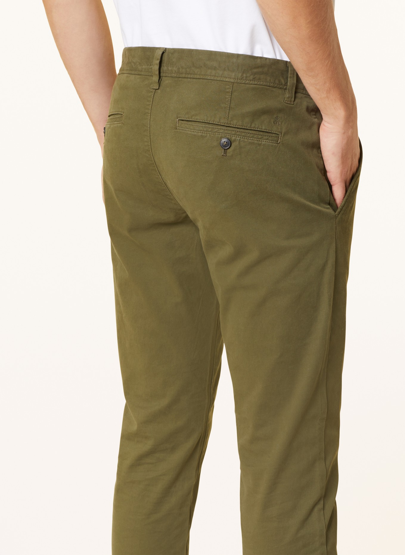 Marc O'Polo Chino STIG Shaped Fit, Farbe: OLIV (Bild 6)