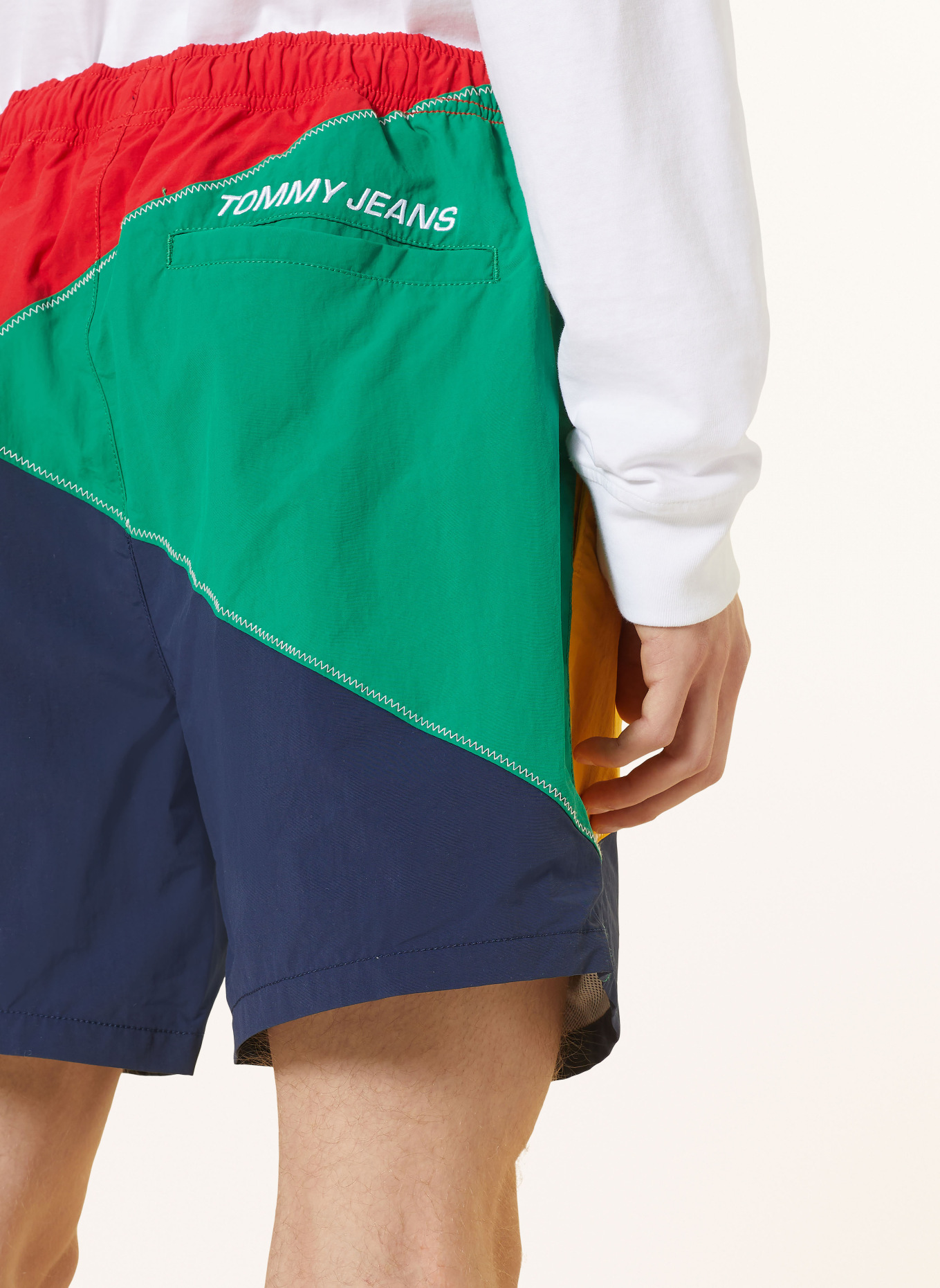 TOMMY JEANS Shorts, Color: DARK BLUE/ GREEN/ DARK YELLOW (Image 6)