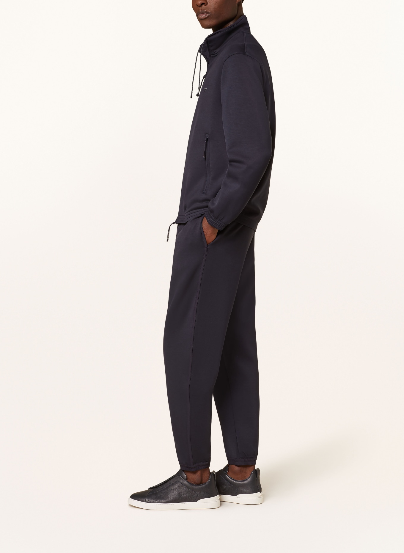 EMPORIO ARMANI Spodnie dresowe, Kolor: GRANATOWY (Obrazek 4)