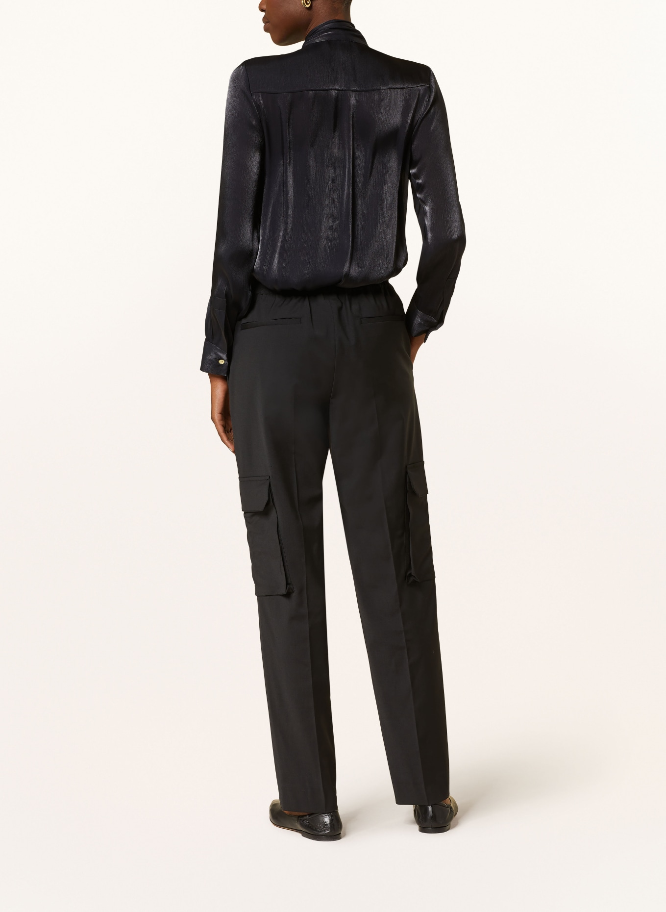 MICHAEL KORS Satin bow-tie blouse, Color: BLACK (Image 3)