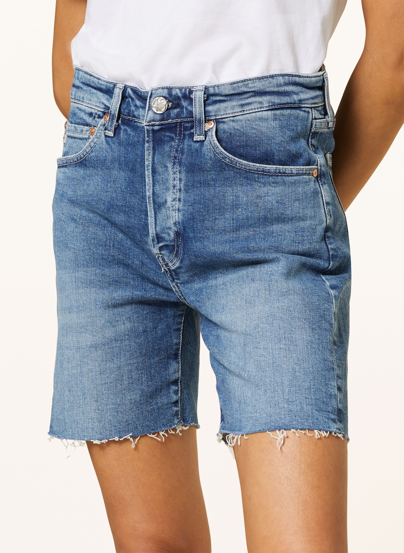 AG Jeans Denim shorts AMERICAN, Color: LTBLU MID BLUE (Image 5)