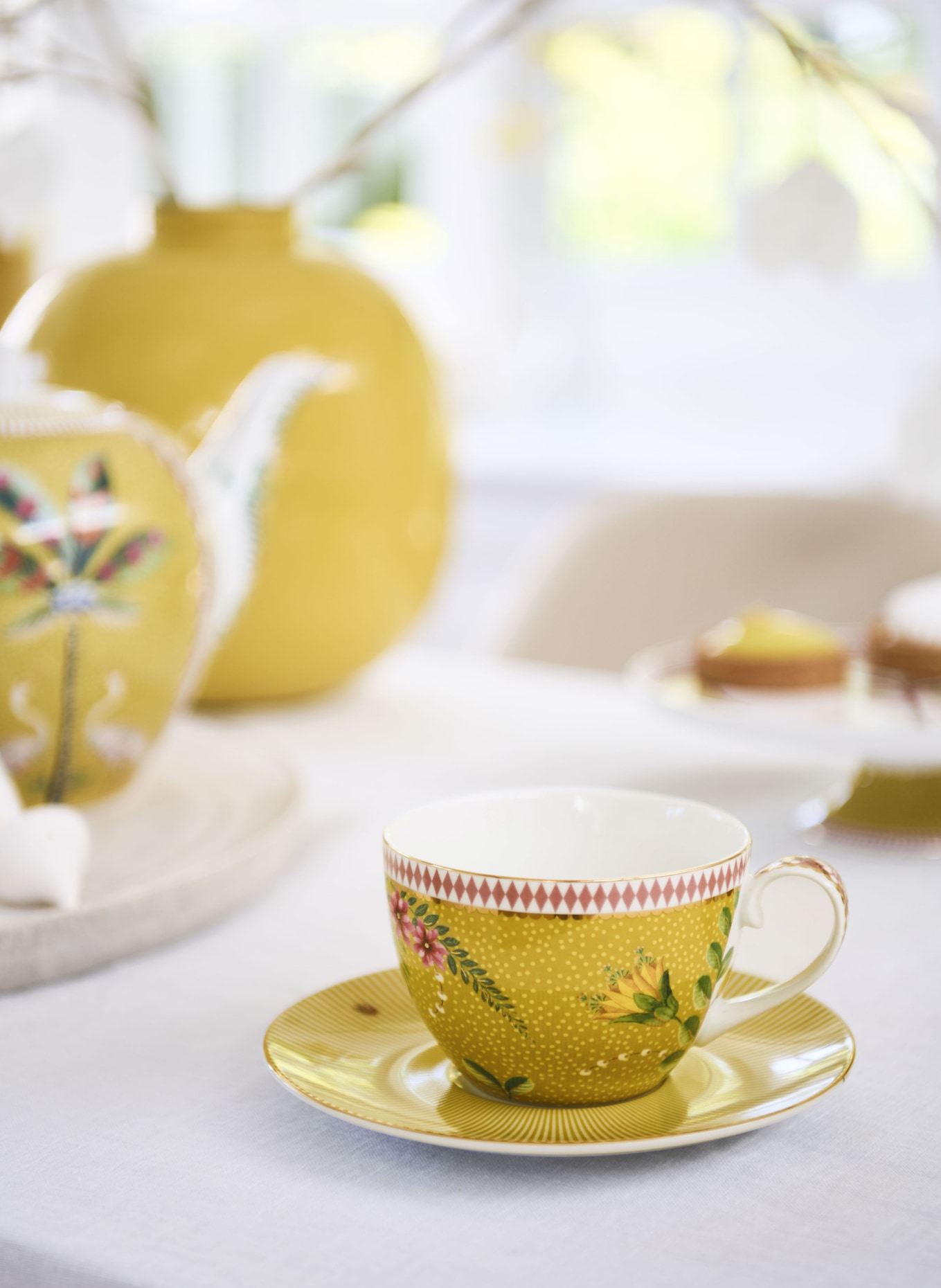 PIP studio 2er-Set Kaffeetassen JOLIE mit Untertassen, Farbe: YELLOW (Bild 6)