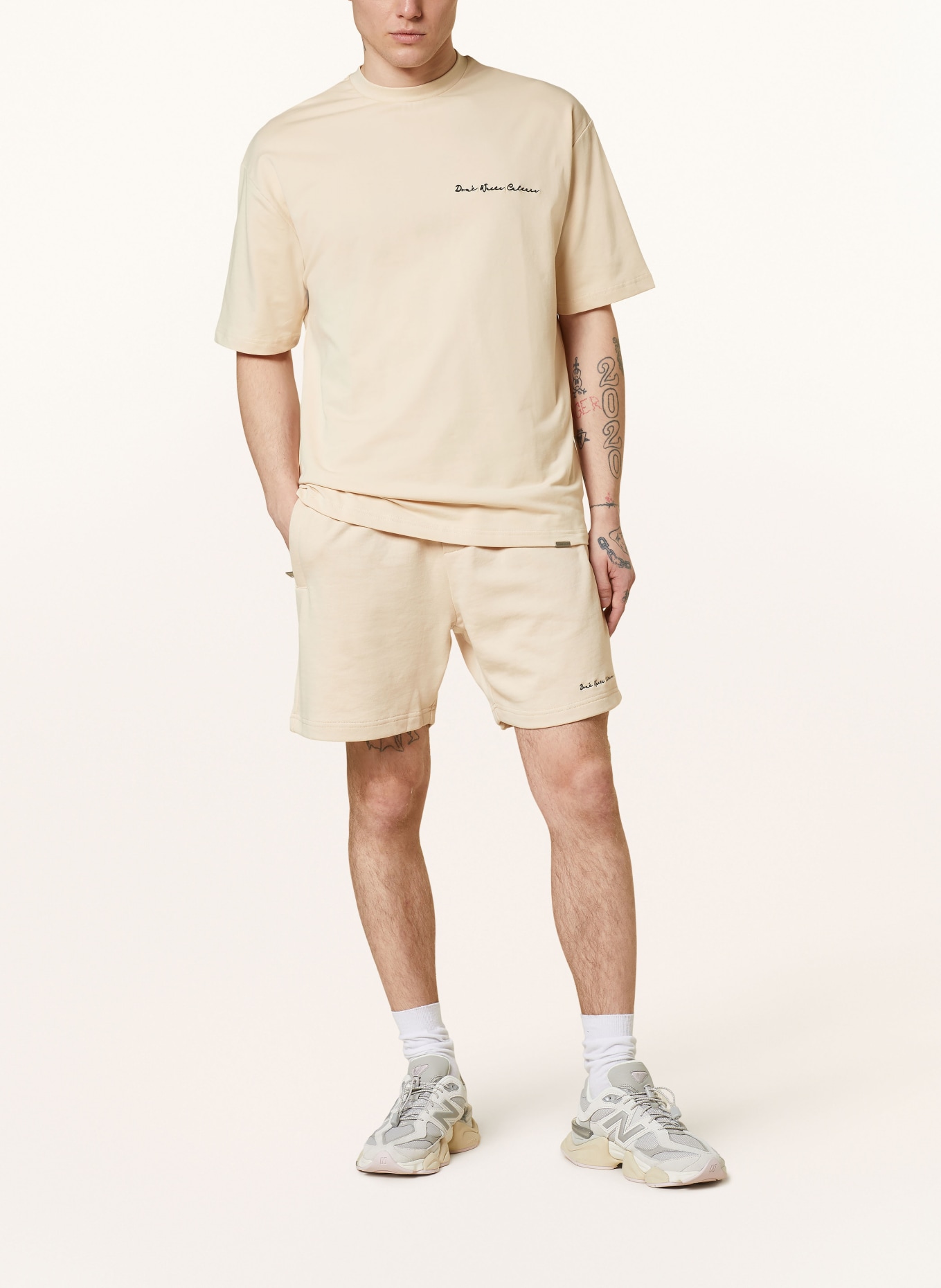 don't waste culture Sweat shorts TAY, Color: CREAM (Image 2)