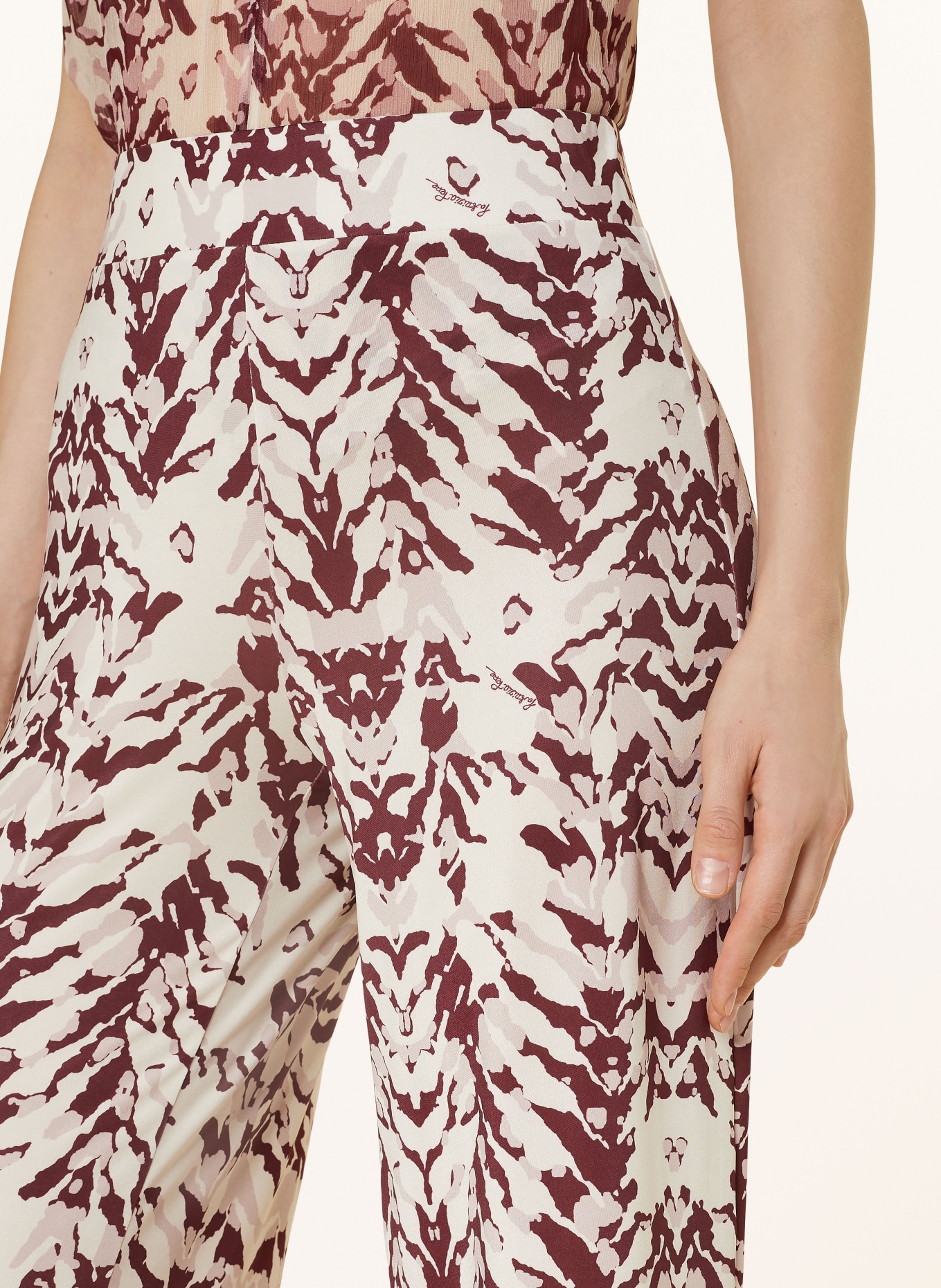 PATRIZIA PEPE Wide leg trousers made of jersey, Color: DUSKY PINK/ CREAM/ DARK RED (Image 5)