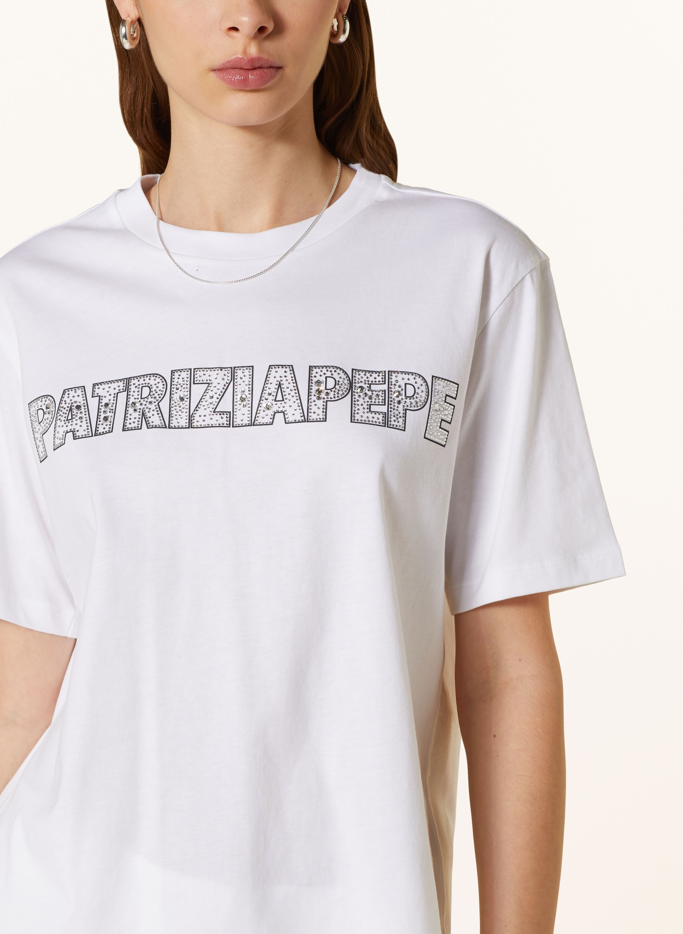 PATRIZIA PEPE T-Shirt mit Schmucksteinen, Farbe: WEISS/ GRAU/ SILBER (Bild 4)