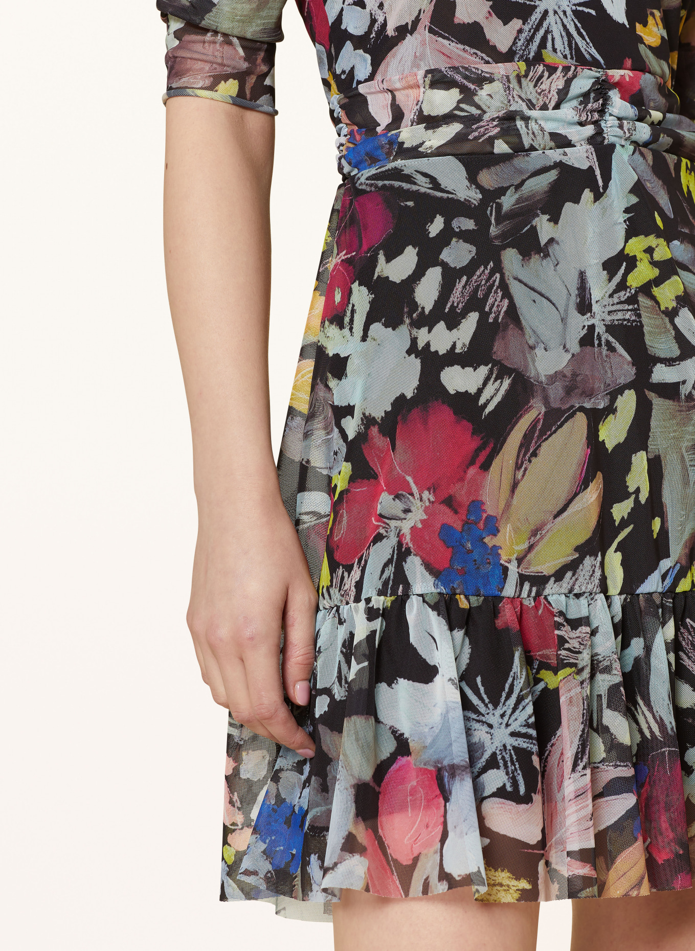 TED BAKER Mesh-Kleid PAYSLYY mit 3/4-Arm, Farbe: SCHWARZ/ MINT/ PINK (Bild 5)