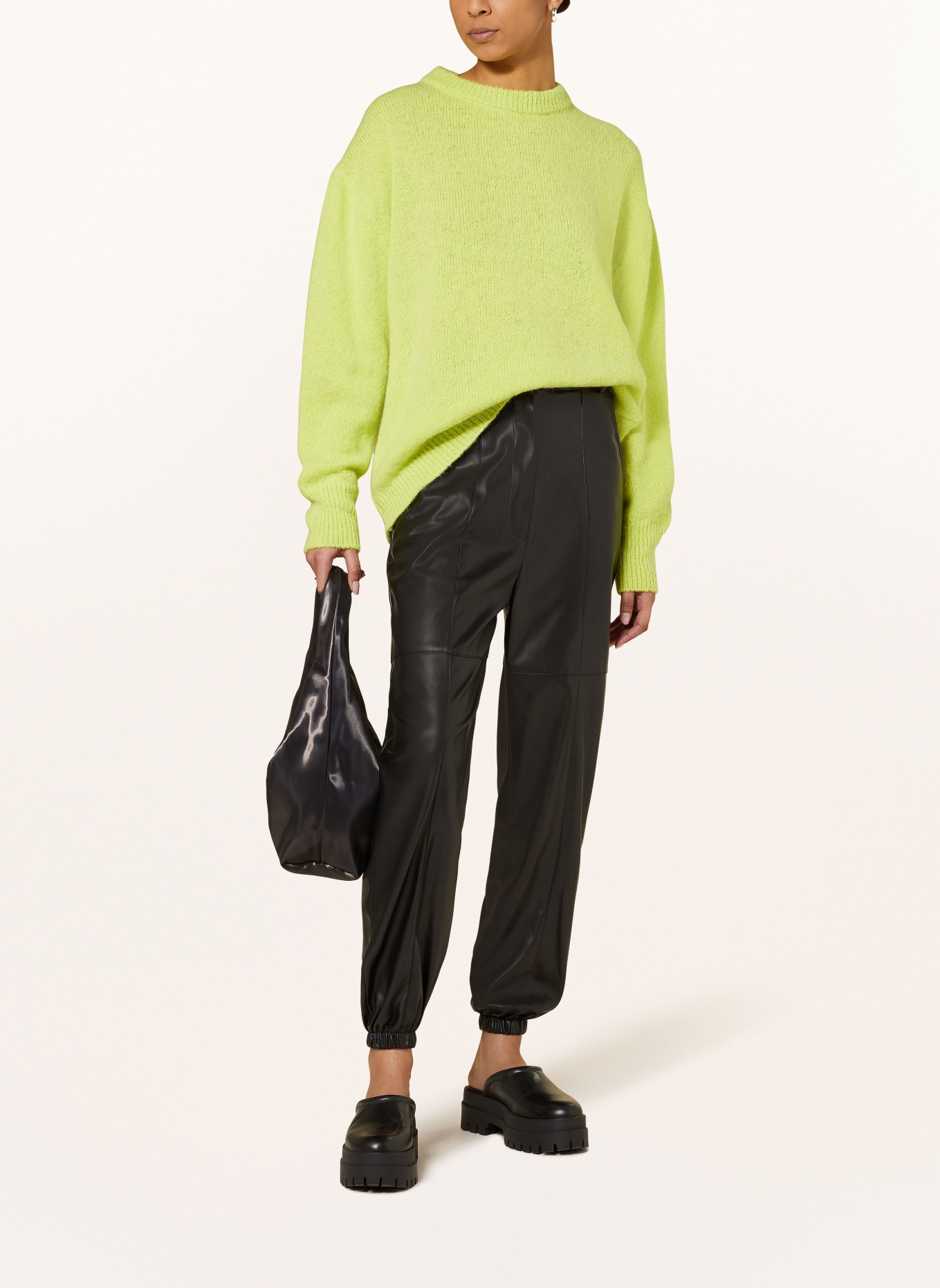 OH APRIL Oversized sweater OLA with alpaca, Color: LIME LIME (Image 2)