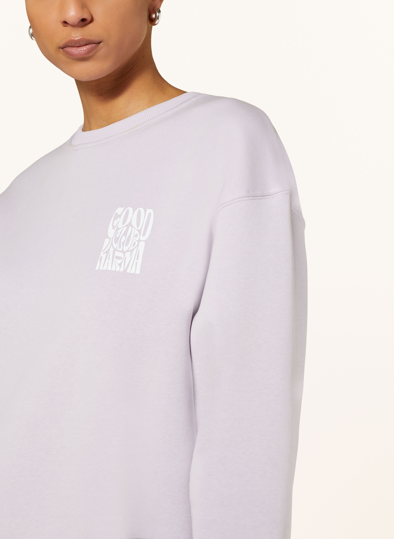 OH APRIL Oversized sweatshirt GOOD KARMA CLUB, Color: LIGHT PURPLE/ WHITE (Image 4)