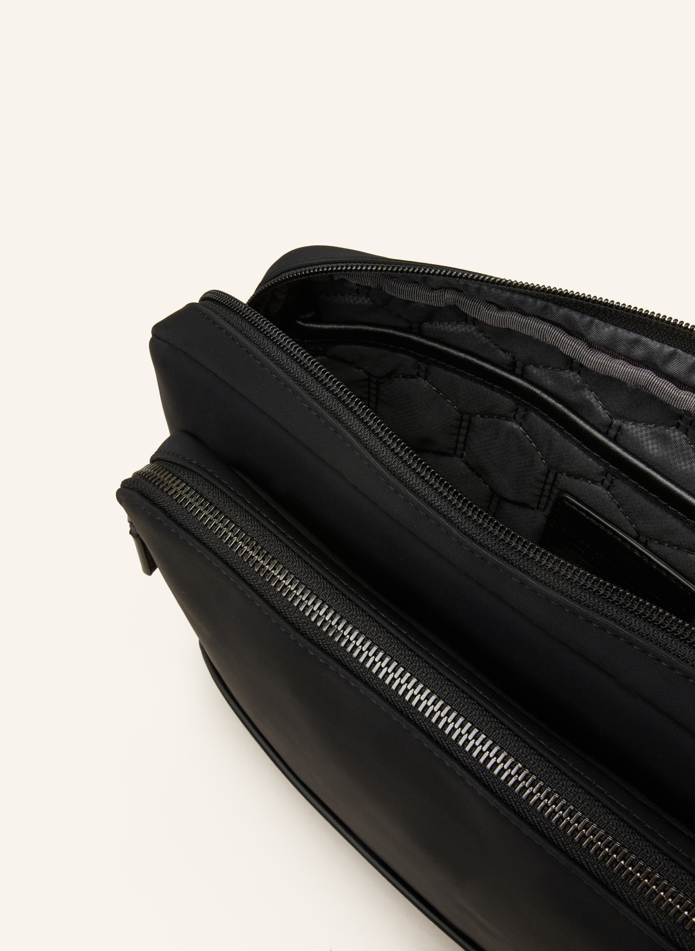 TUMI HARRISON crossbody bag LEO, Color: BLACK (Image 3)