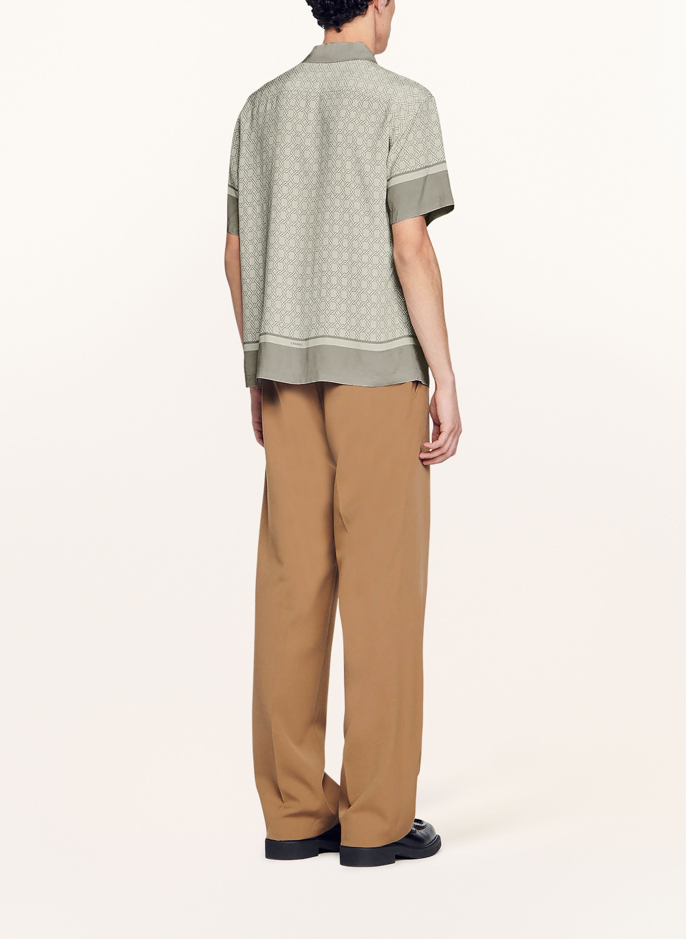 SANDRO Koszula z klapami regular fit, Kolor: ECRU/ JASNOCZARY (Obrazek 3)