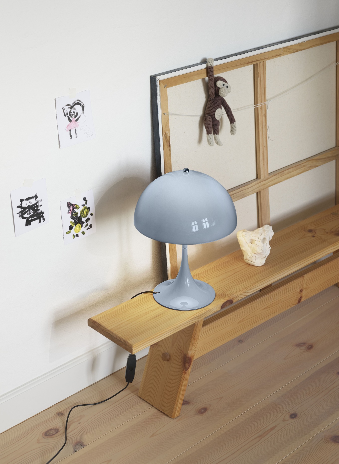 louis poulsen Tischleuchte PANTHELLA 250: HELLBLAU