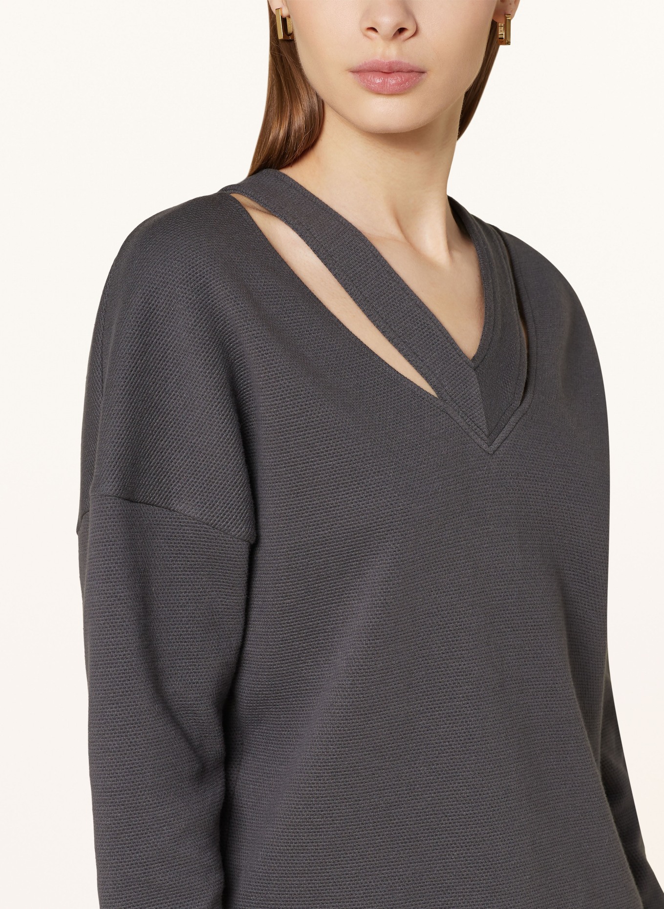 VANILIA Sweater with cut-out, Color: DARK GRAY (Image 4)