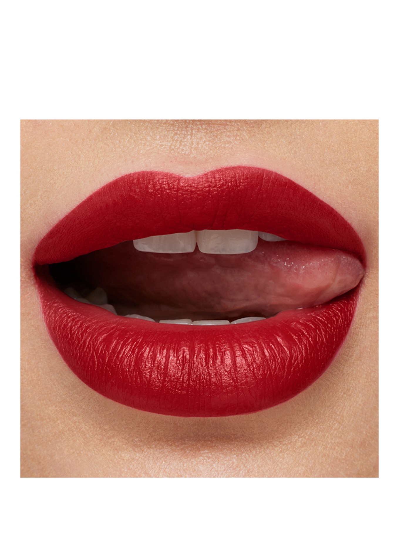 M.A.C MACXIMAL MATTE LIPSTICK: RUSSIAN RED
