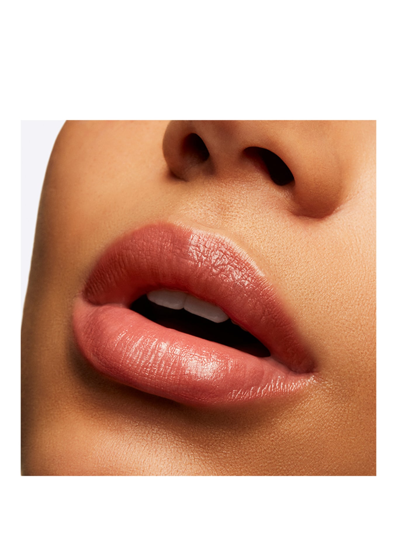 M.A.C LUSTREGLASS LIPSTICK: WELL, WELL, WELL