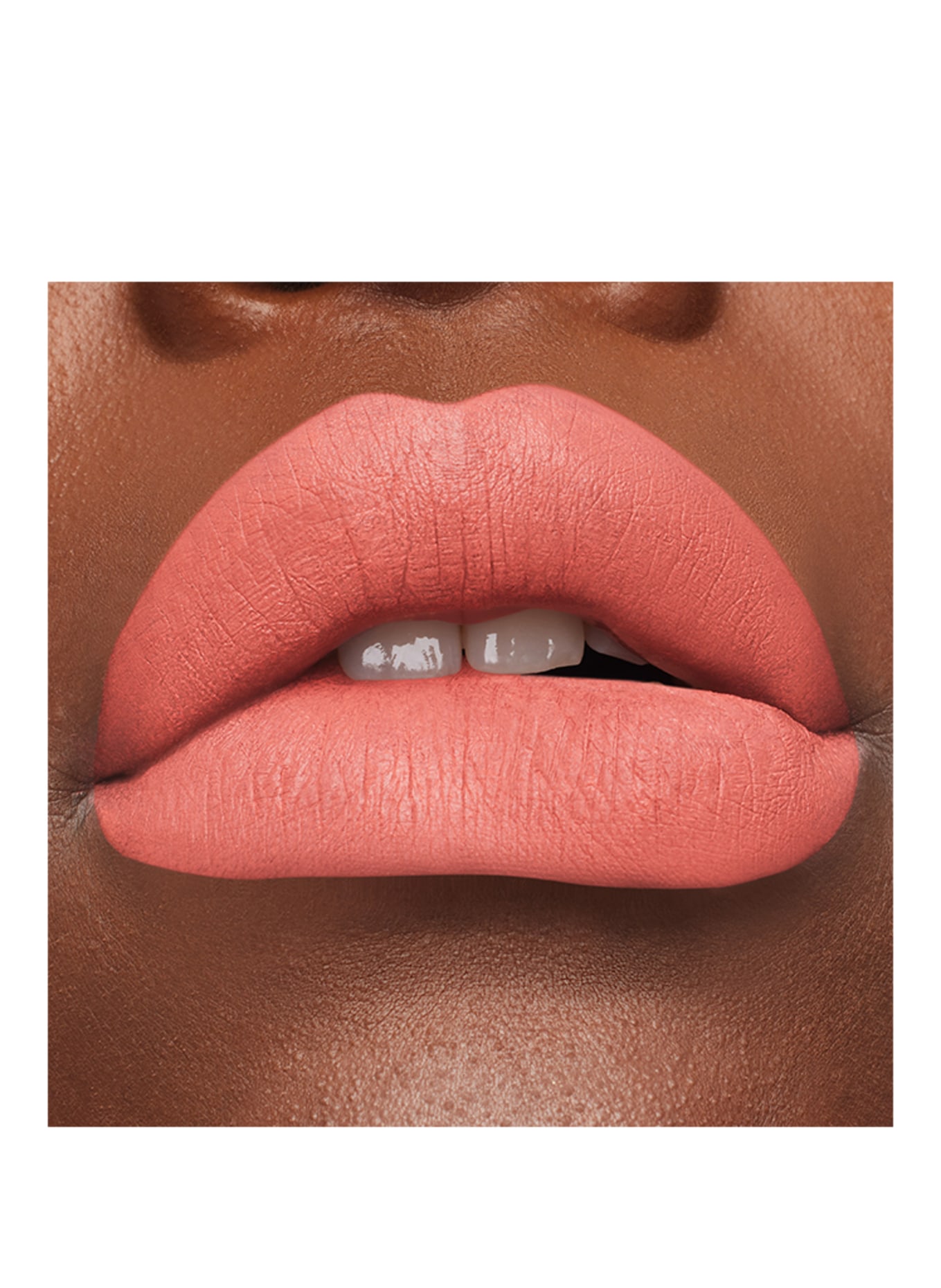 M.A.C MACXIMAL MATTE LIPSTICK: FLAMINGO