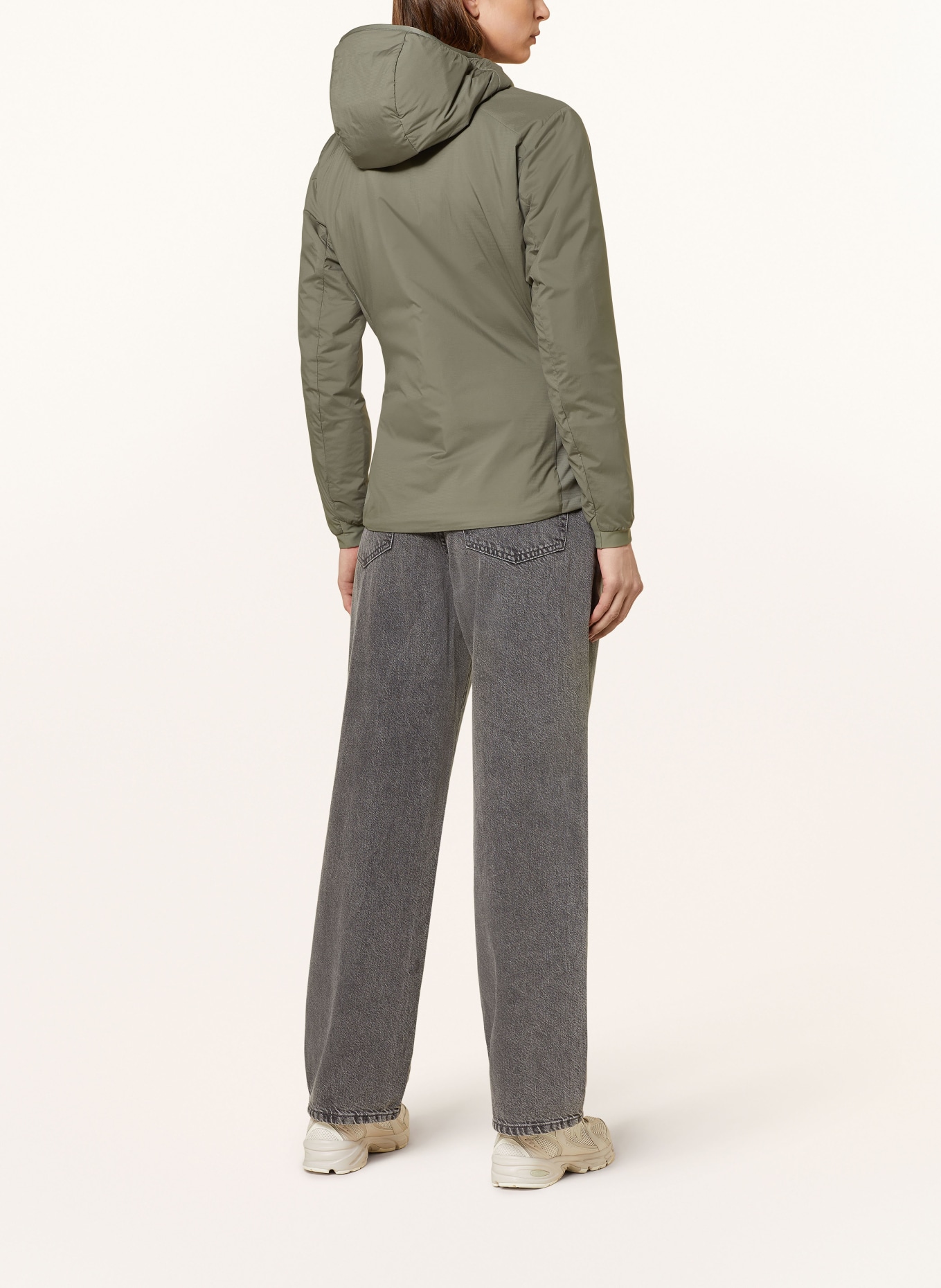ARC'TERYX Outdoor jacket ATOM, Color: LIGHT GREEN (Image 3)
