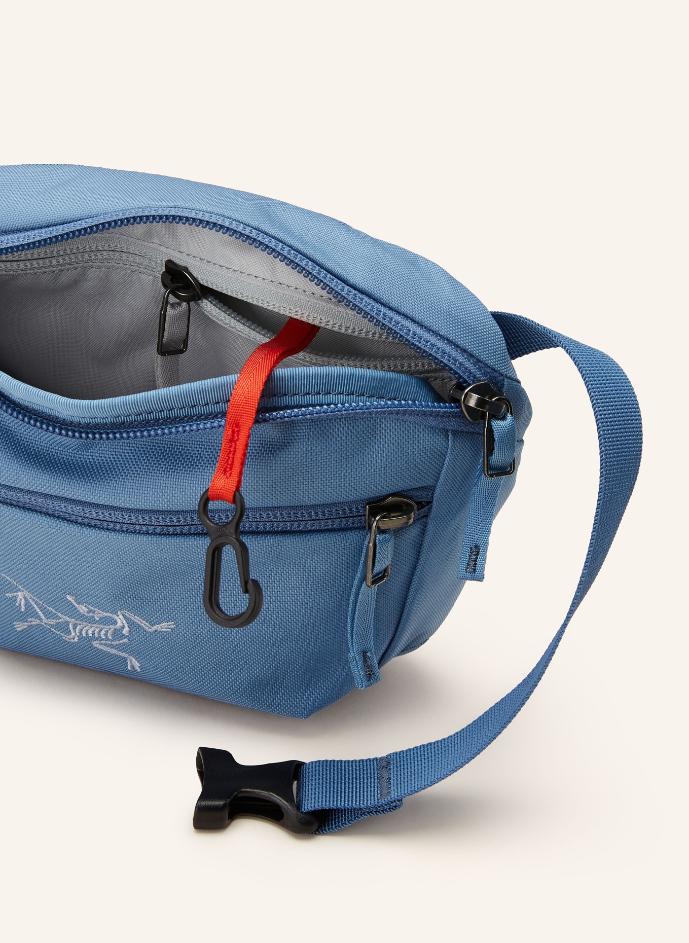 ARC'TERYX Waist bag MANTIS 1, Color: BLUE (Image 3)