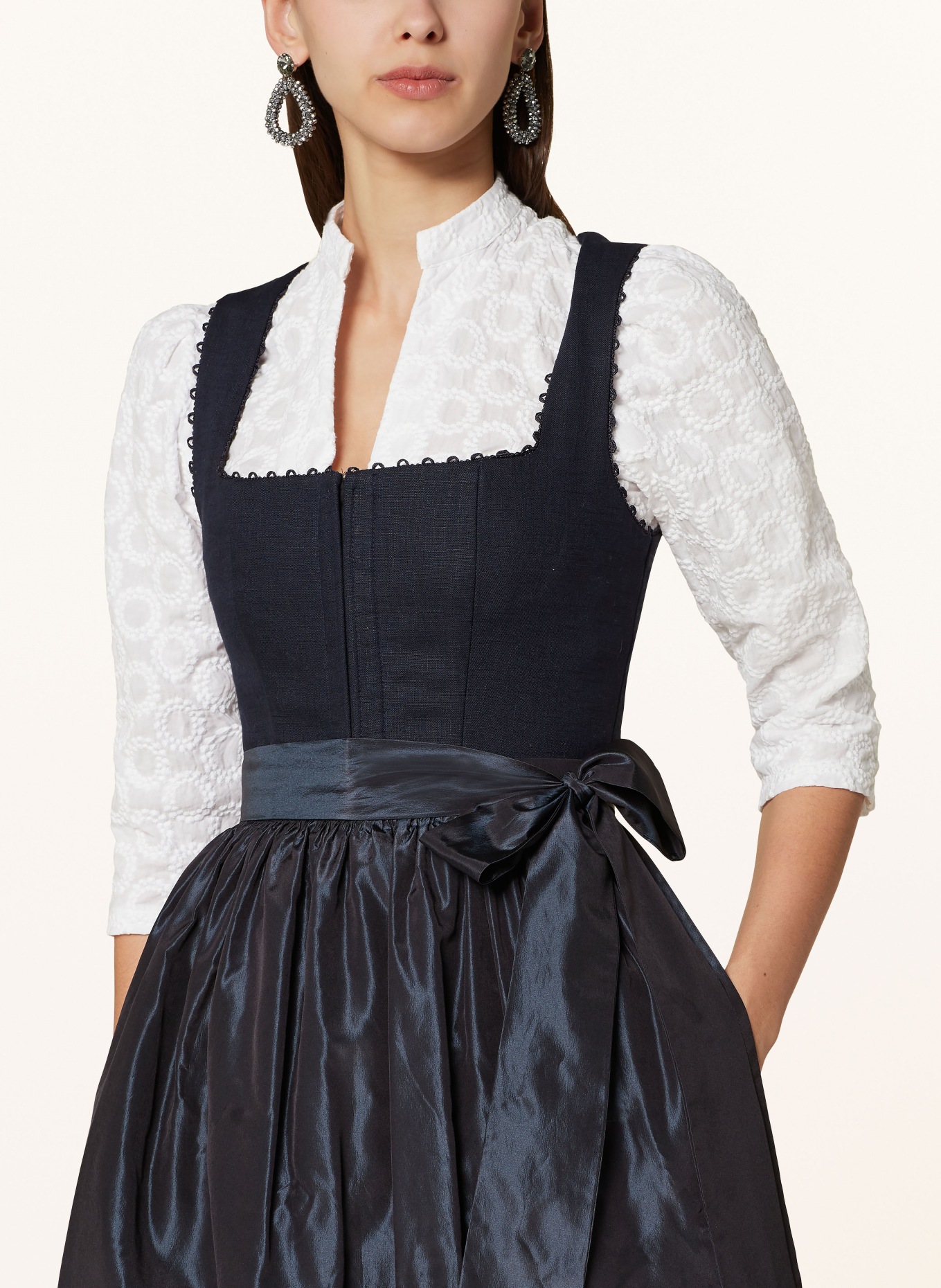 KINGA MATHE Dirndl MÜNCHEN mit Leinen, Farbe: DUNKELBLAU (Bild 4)