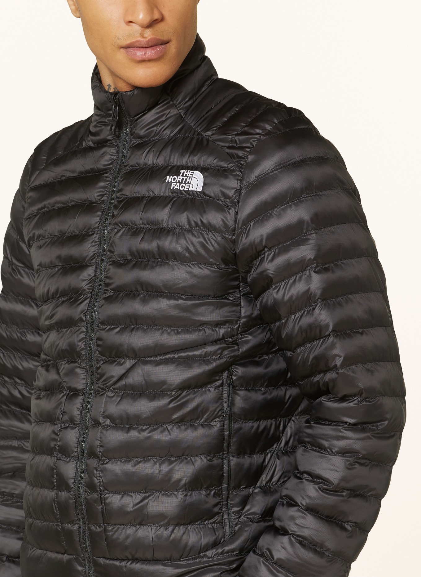 THE NORTH FACE Quilted jacket HUILA, Color: BLACK (Image 4)